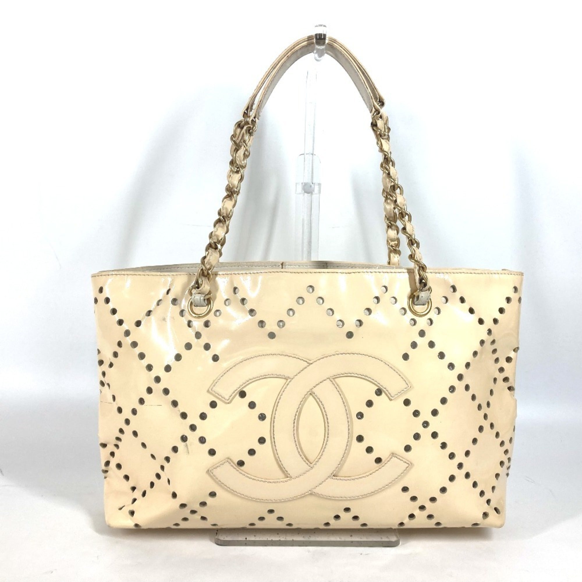 Chanel Ivory Shoulder Bag Tote Bag (Pre-Owned)