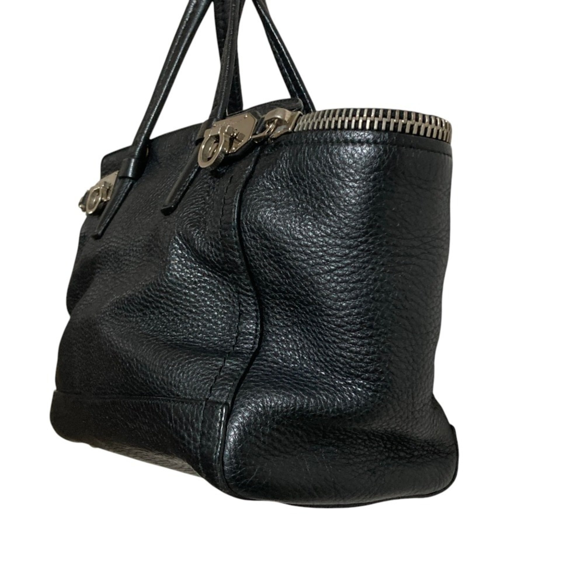 Salvatore Ferragamo Black Handbag (Pre-Owned)