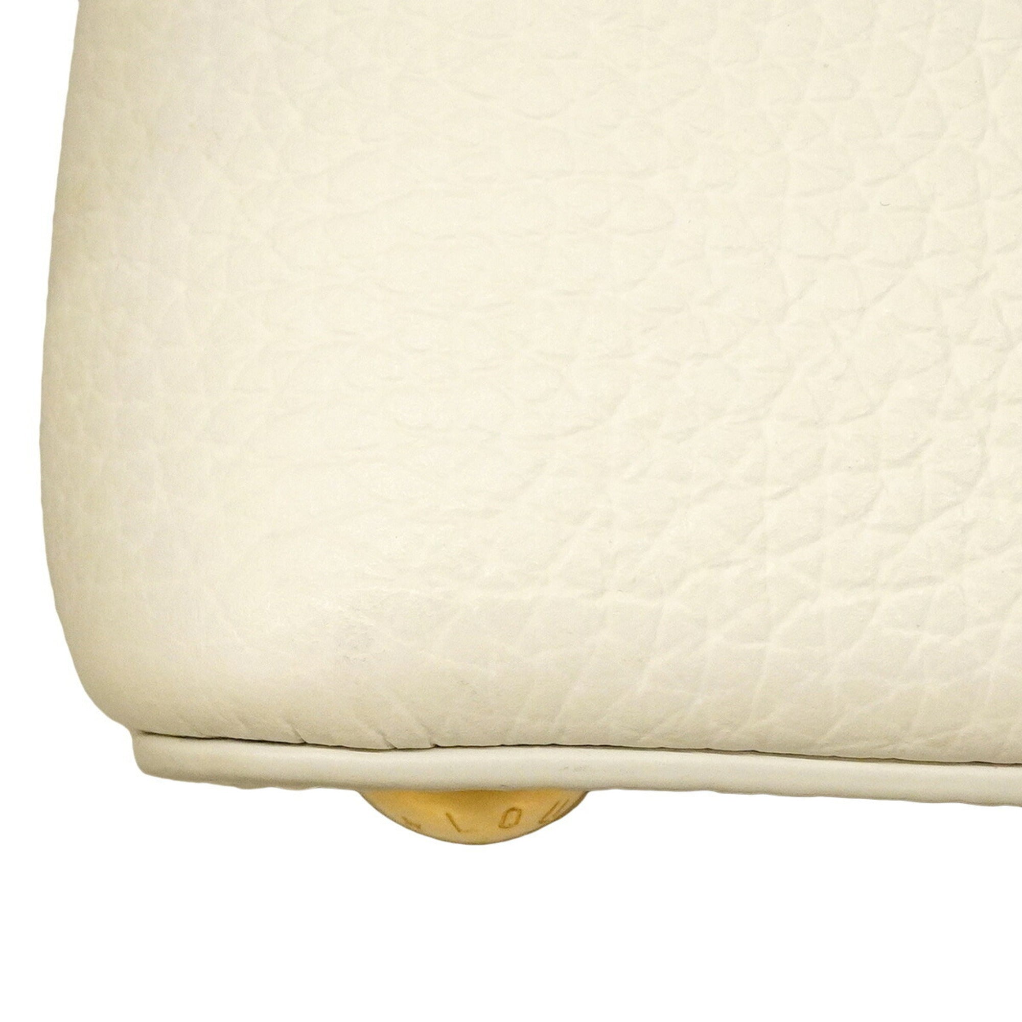 Louis Vuitton White Handbag (Pre-Owned)