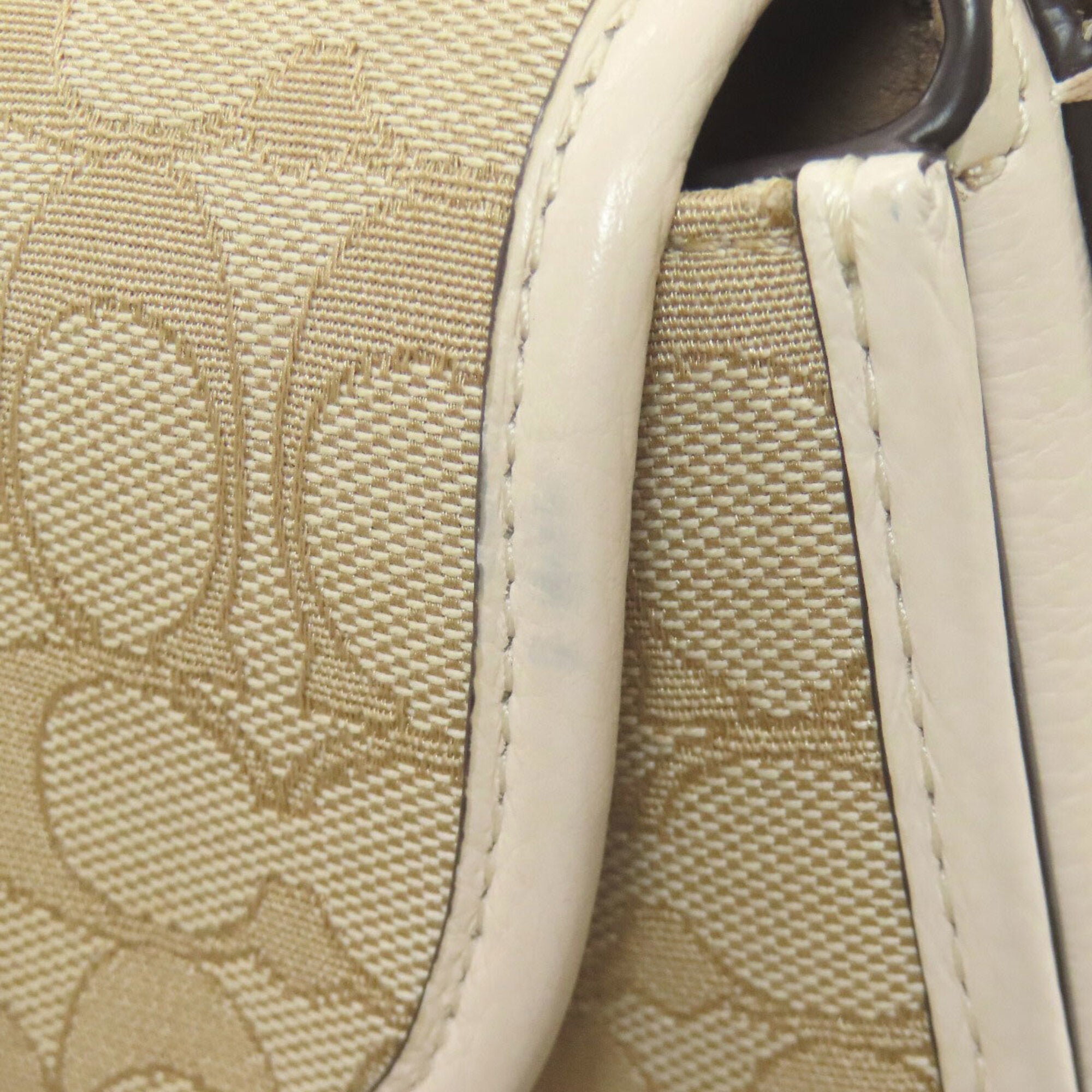 Coach Beige Canvas Shoulder Bag (Pre-Owned)