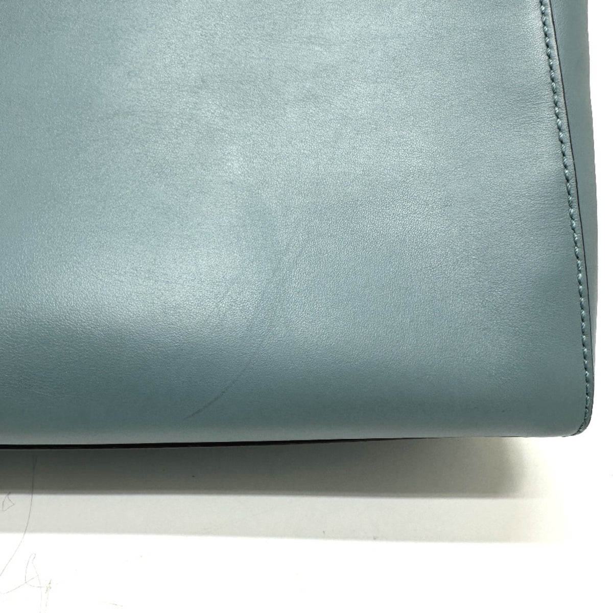 Fendi Blue Leather Handbag (Pre-Owned)