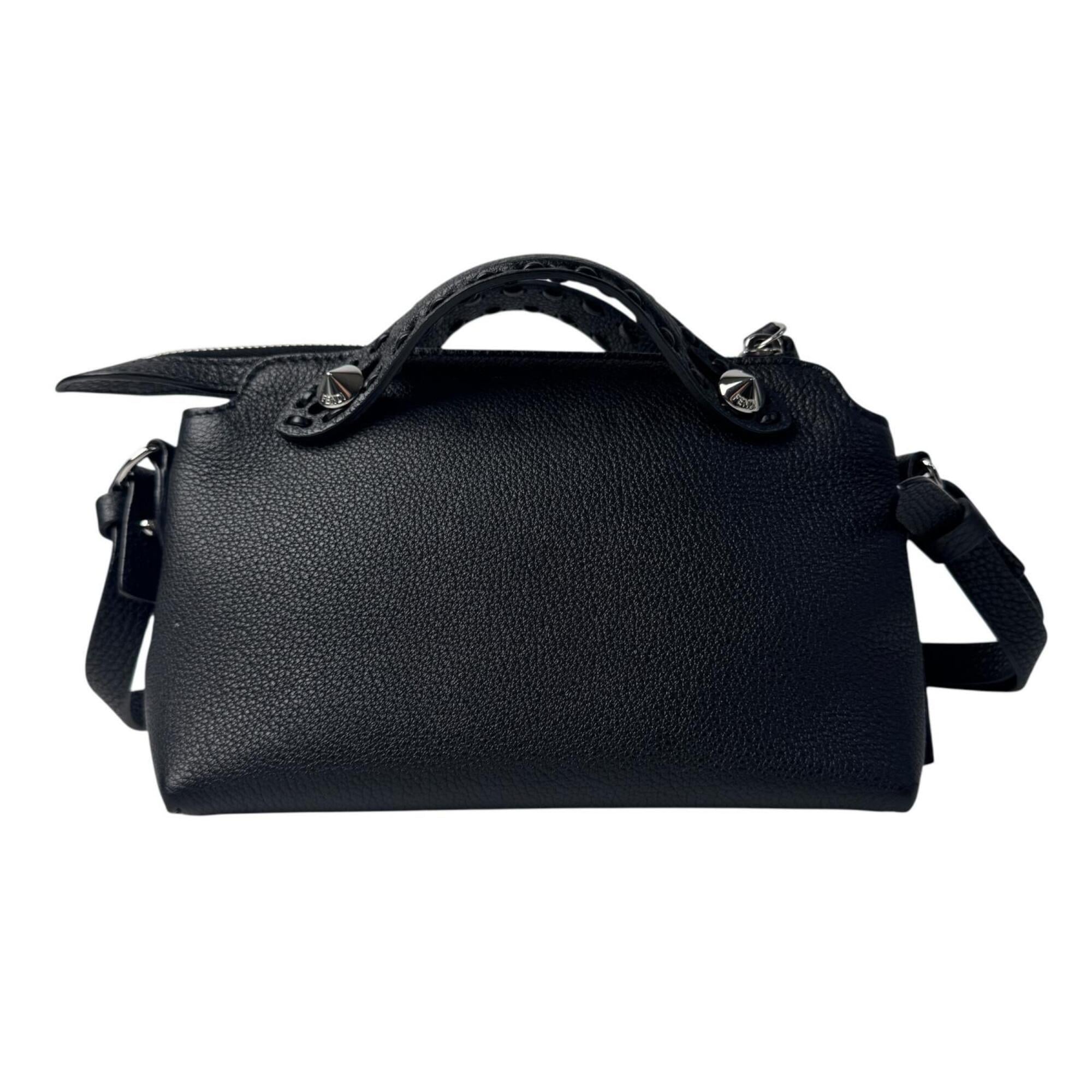 Fendi Black Leather Handbag Shoulder Bag (Pre-Owned)