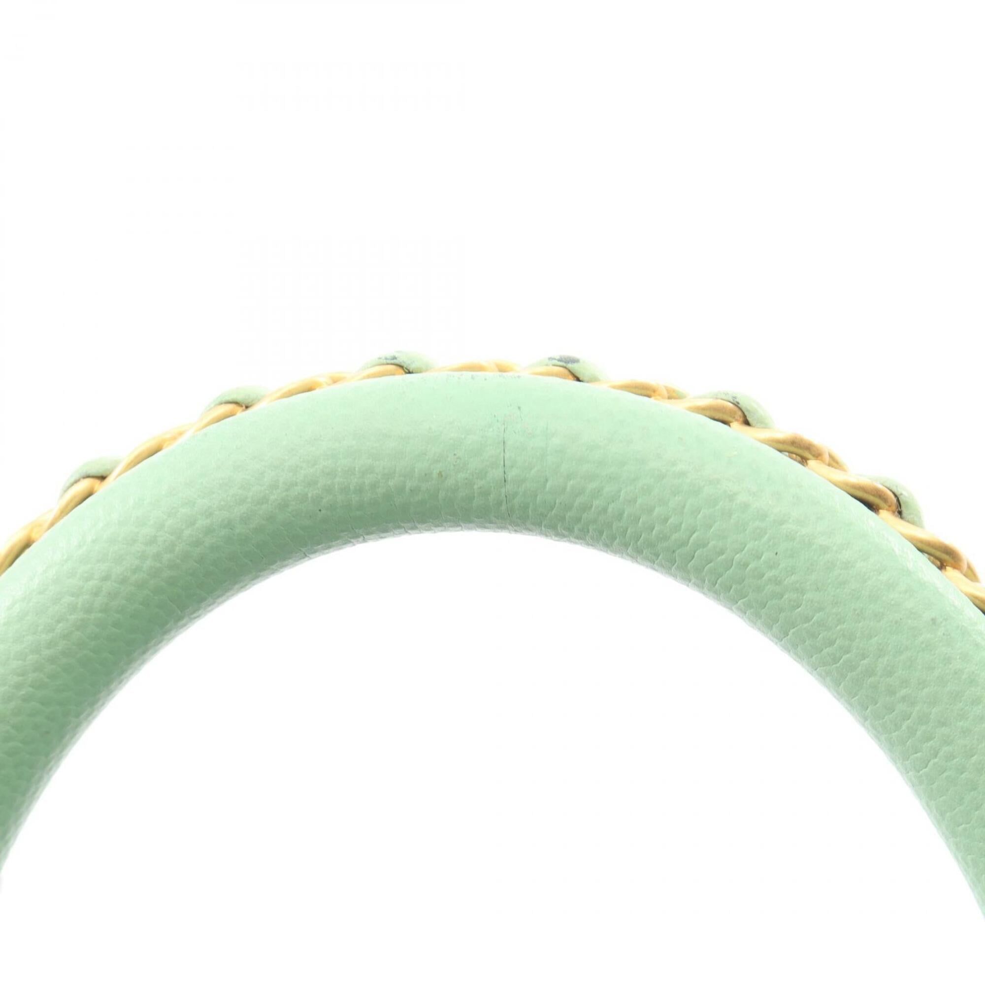 Chanel Green Grained Calfskin Handbag (Pre-Owned)