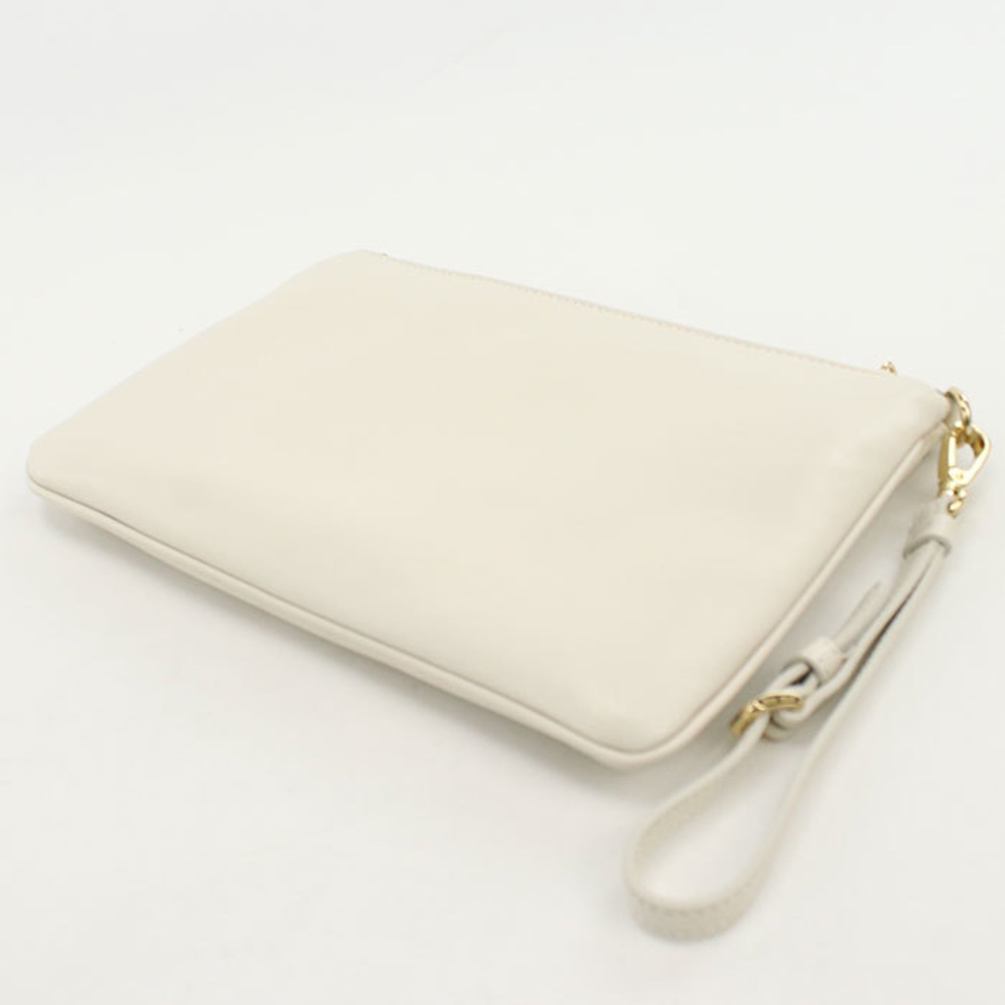 Miu Miu White Leather Clutch Bag (Pre-Owned)