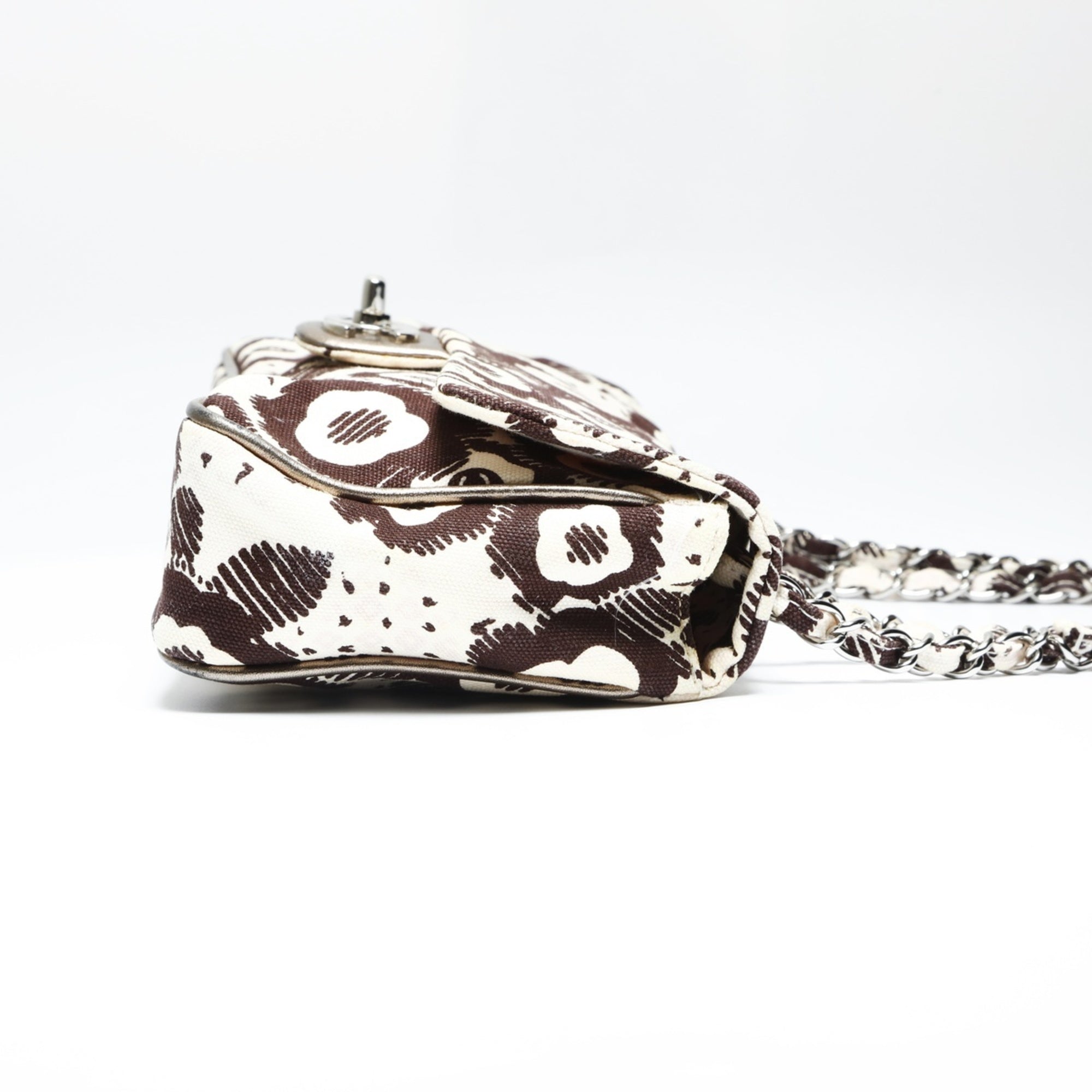 Chanel Beige Brown Shoulder Bag (Pre-Owned)