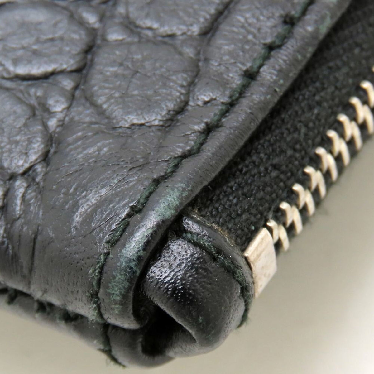 Balenciaga Black Leather Clutch Bag (Pre-Owned)
