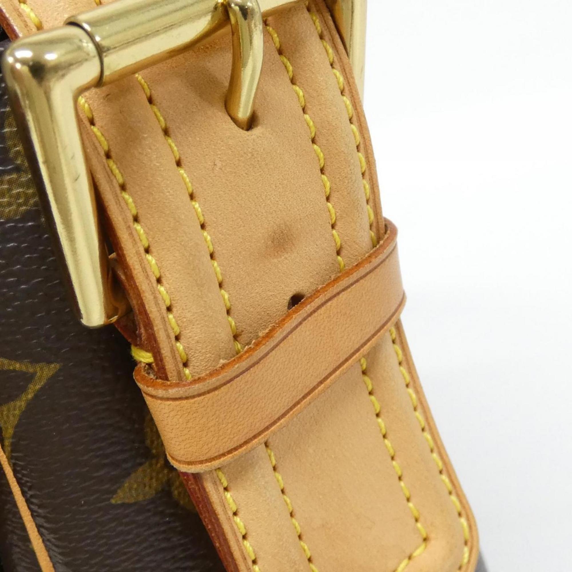 Louis Vuitton Brown Coated Canvas Shoulder Bag (Pre-Owned)