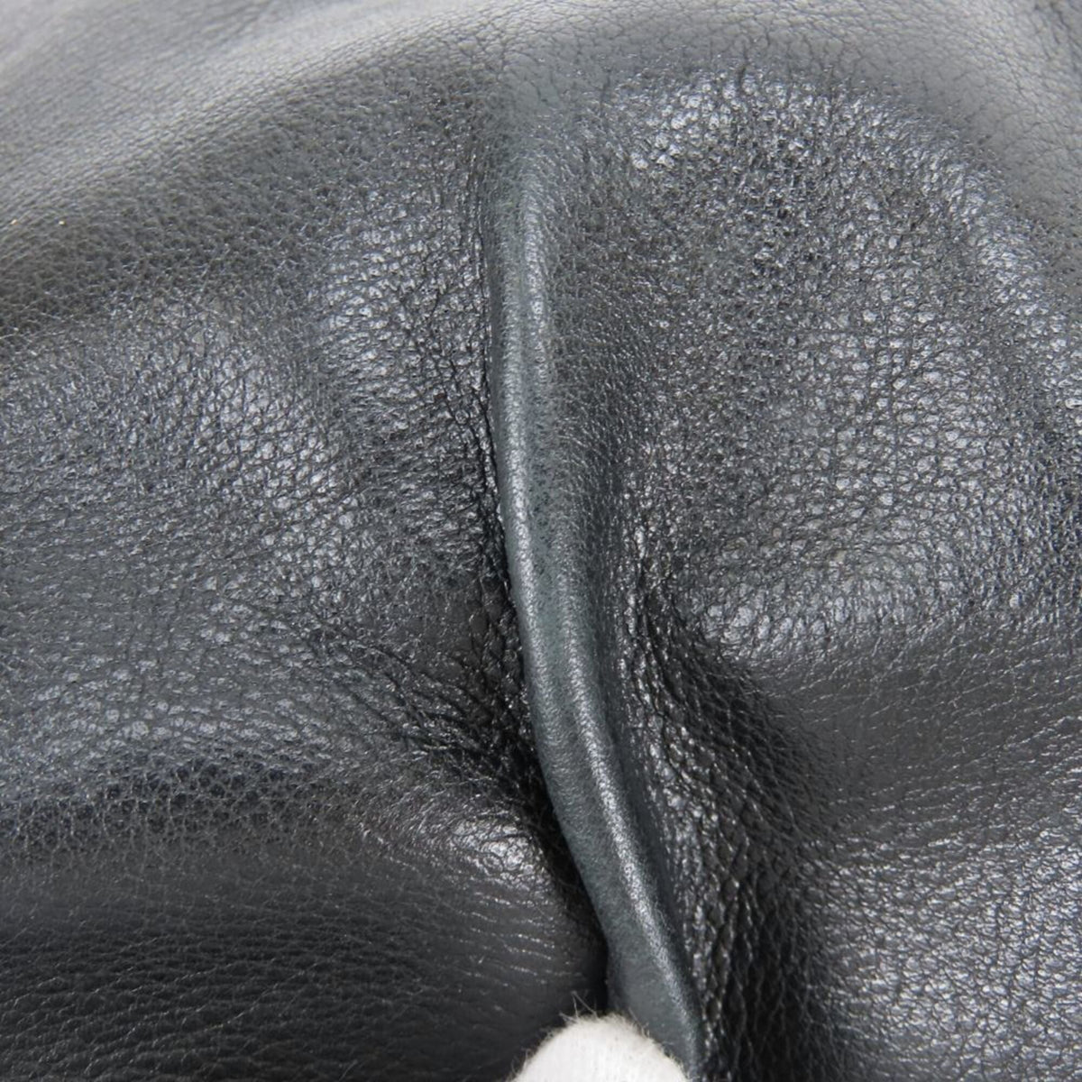 Coach Black Leather Handbag (Pre-Owned)