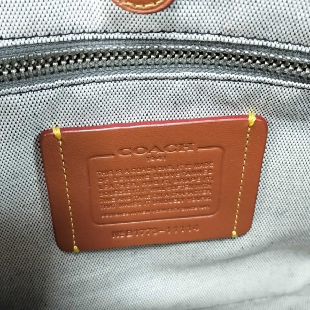 Coach Multi-Color Leather Shoulder Bag (Pre-Owned)