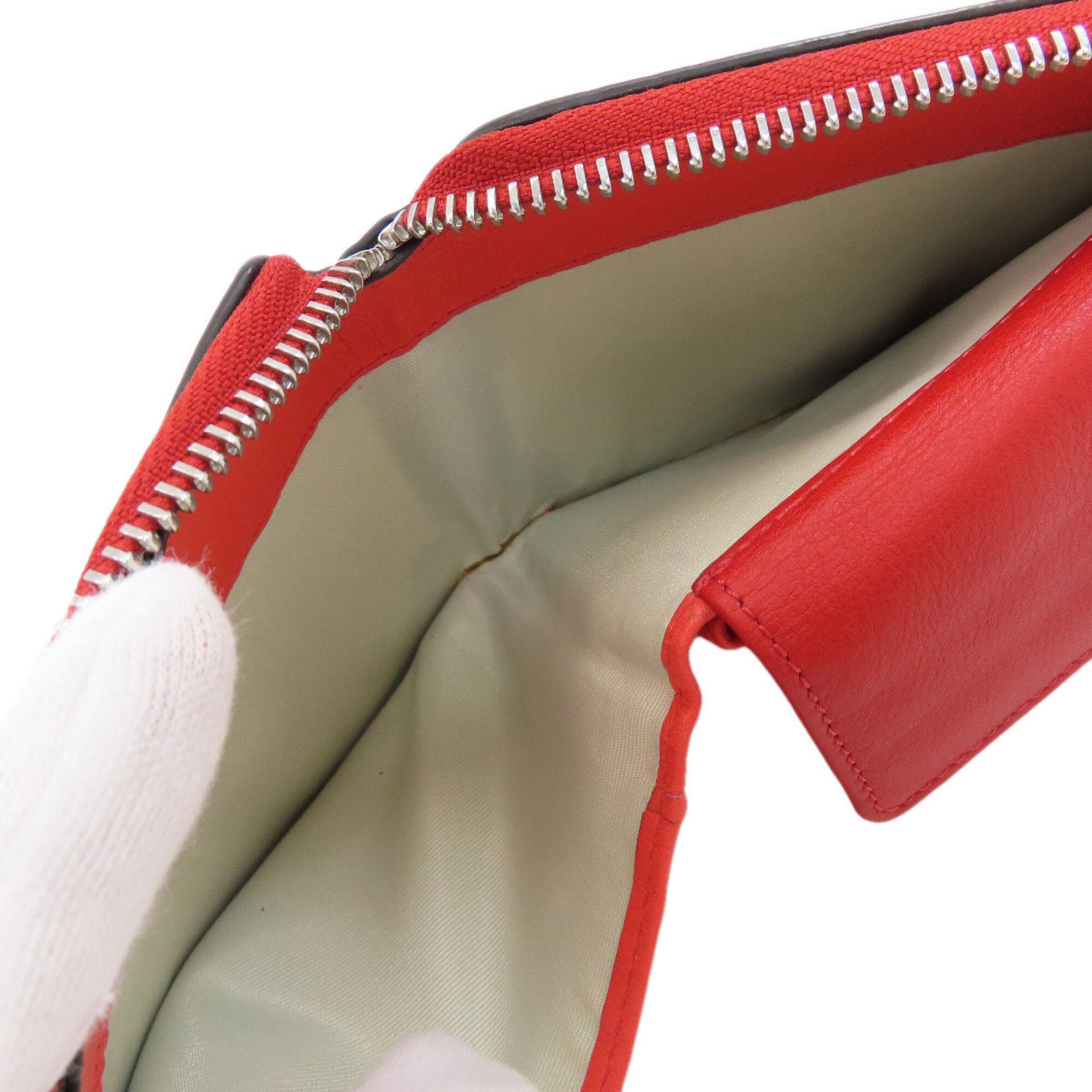 Loewe Red Color Leather Wallet (Bi-Fold) (Pre-Owned)