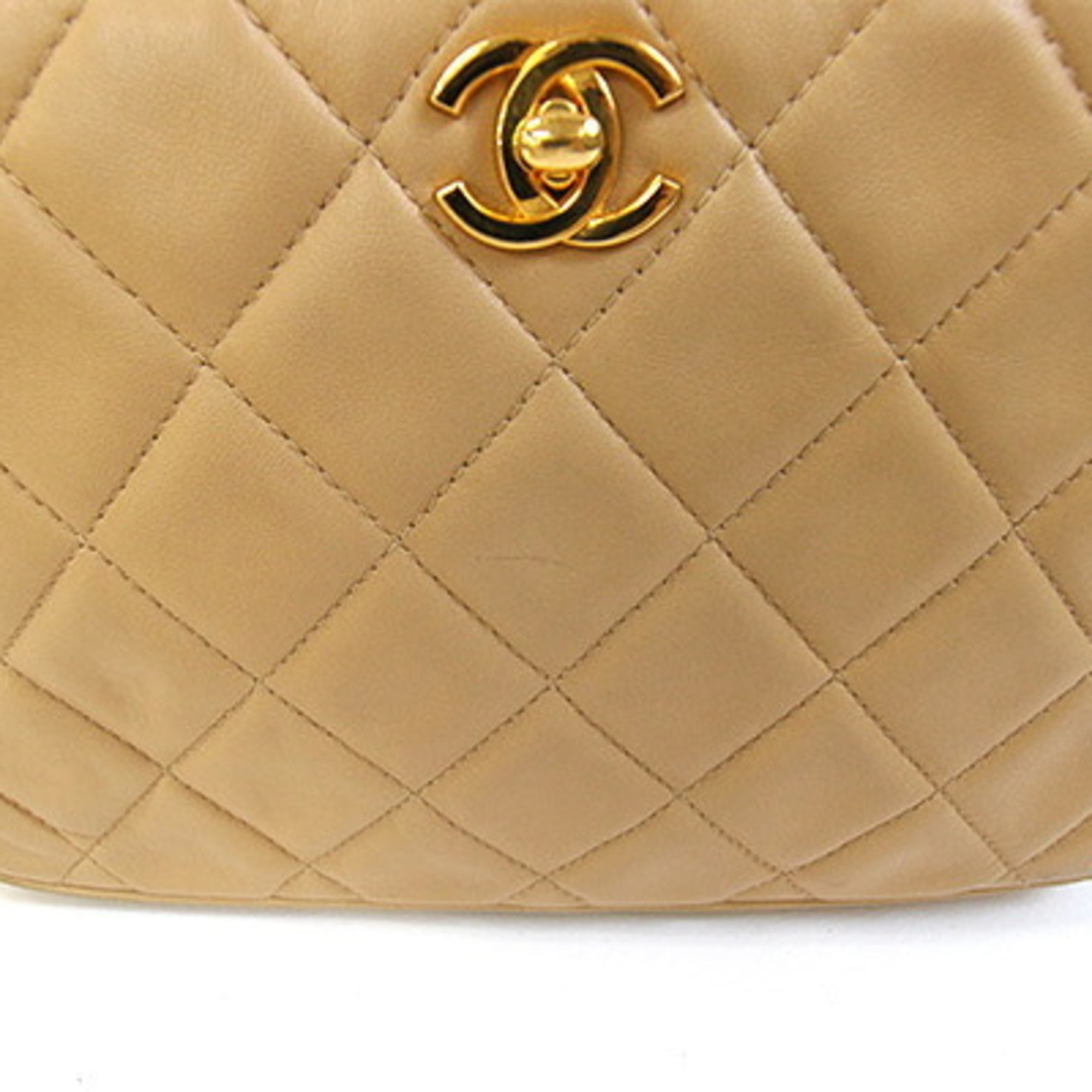 Chanel Beige Leather Handbag (Pre-Owned)