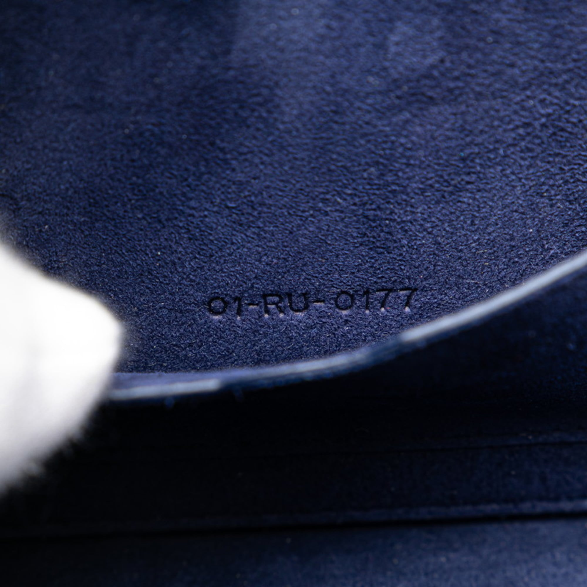Christian Dior Navy Leather Shoulder Bag (Pre-Owned)