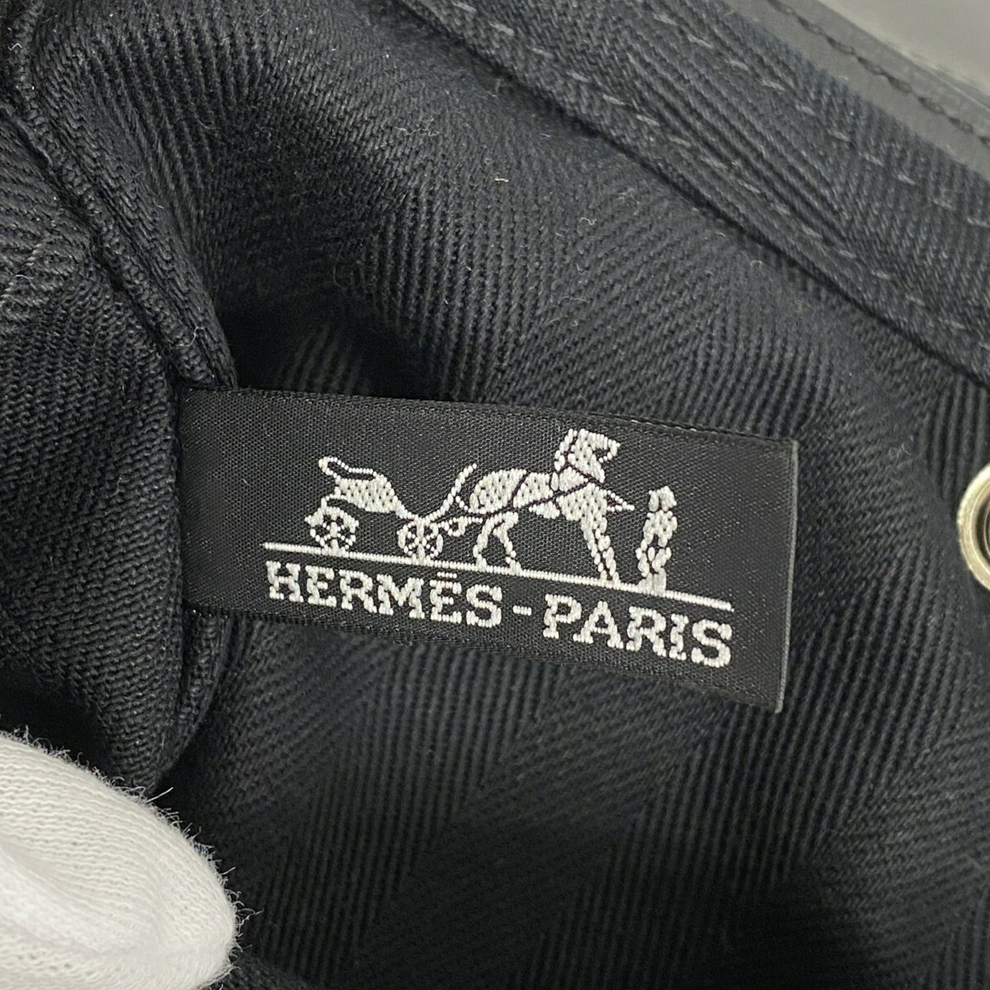 Hermes Black Toile Chevron Handbag (Pre-Owned)