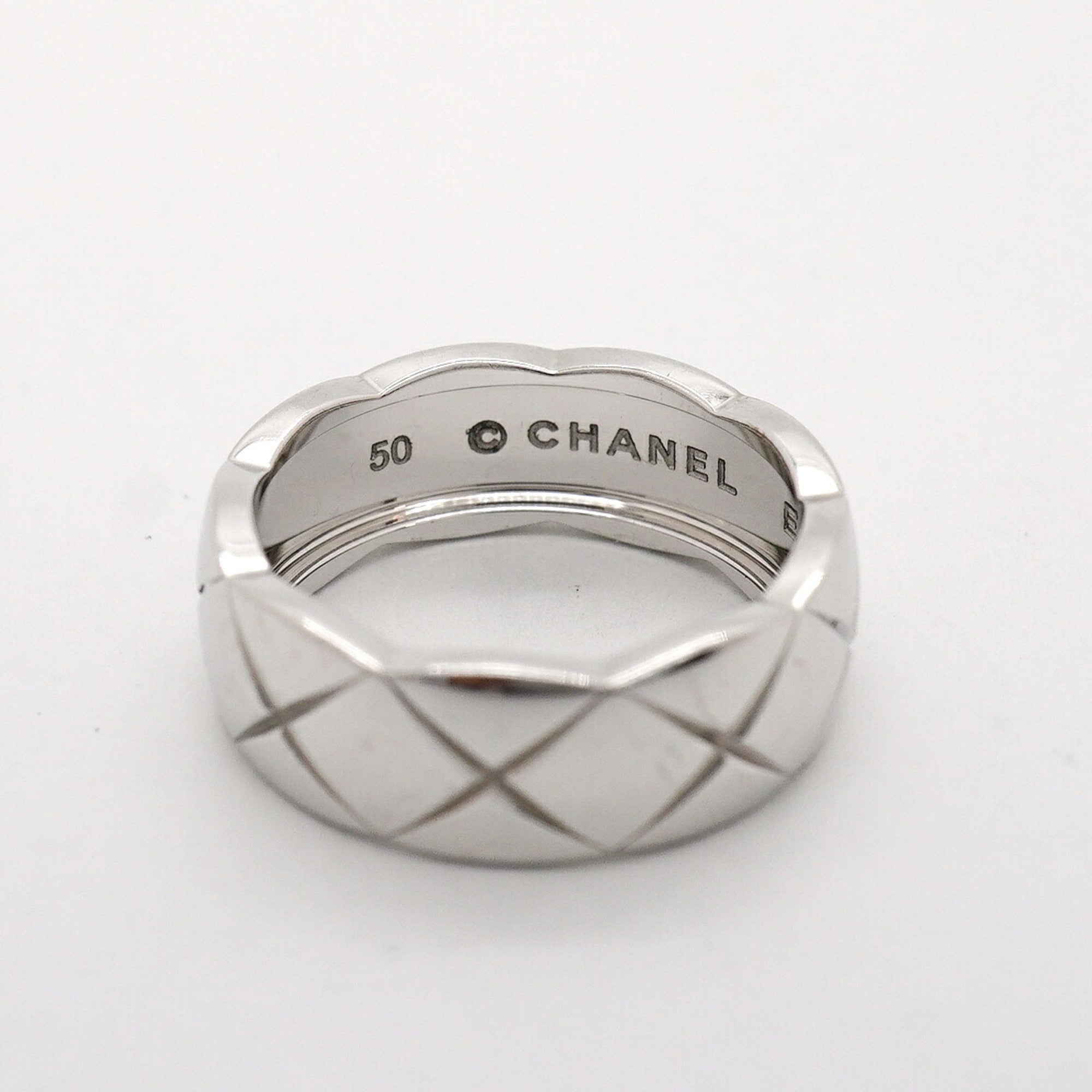 Chanel White Gold (18K) Band Ring (Pre-Owned)