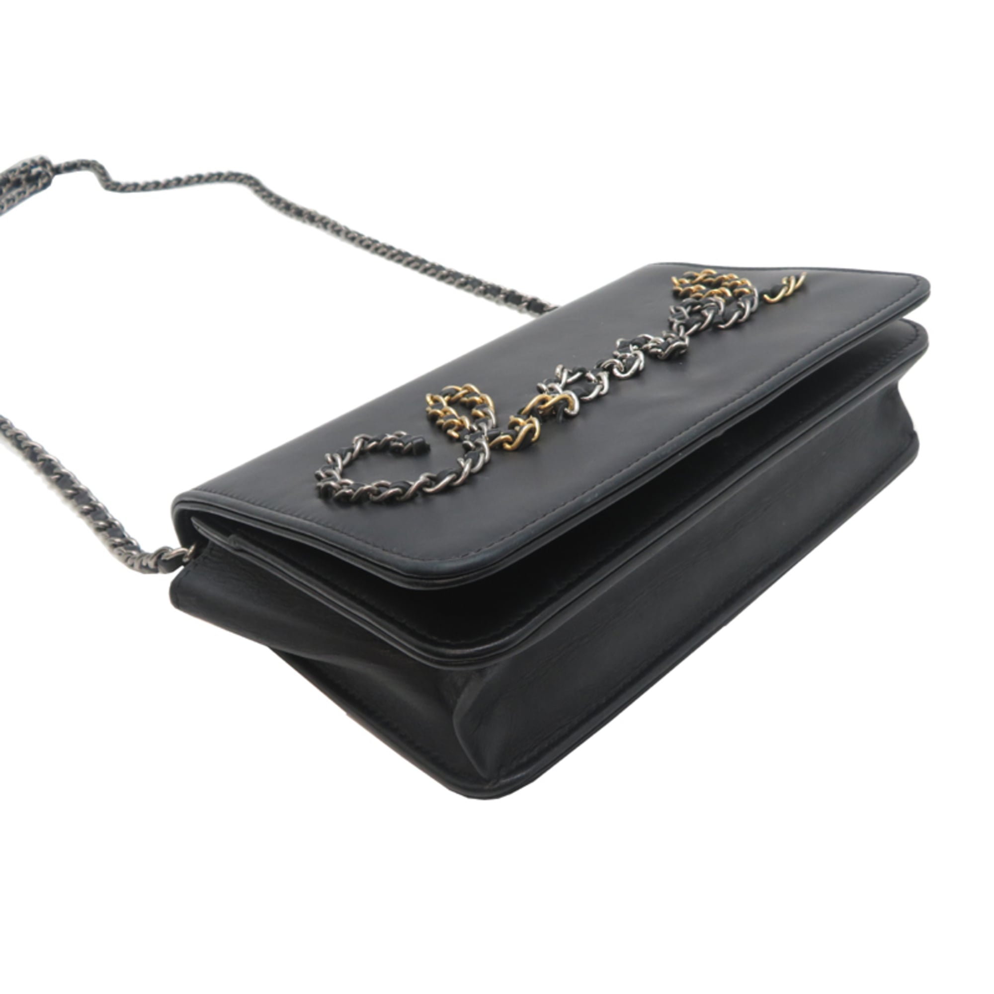 Chanel Black Leather Chain/Shoulder Wallet (Pre-Owned)