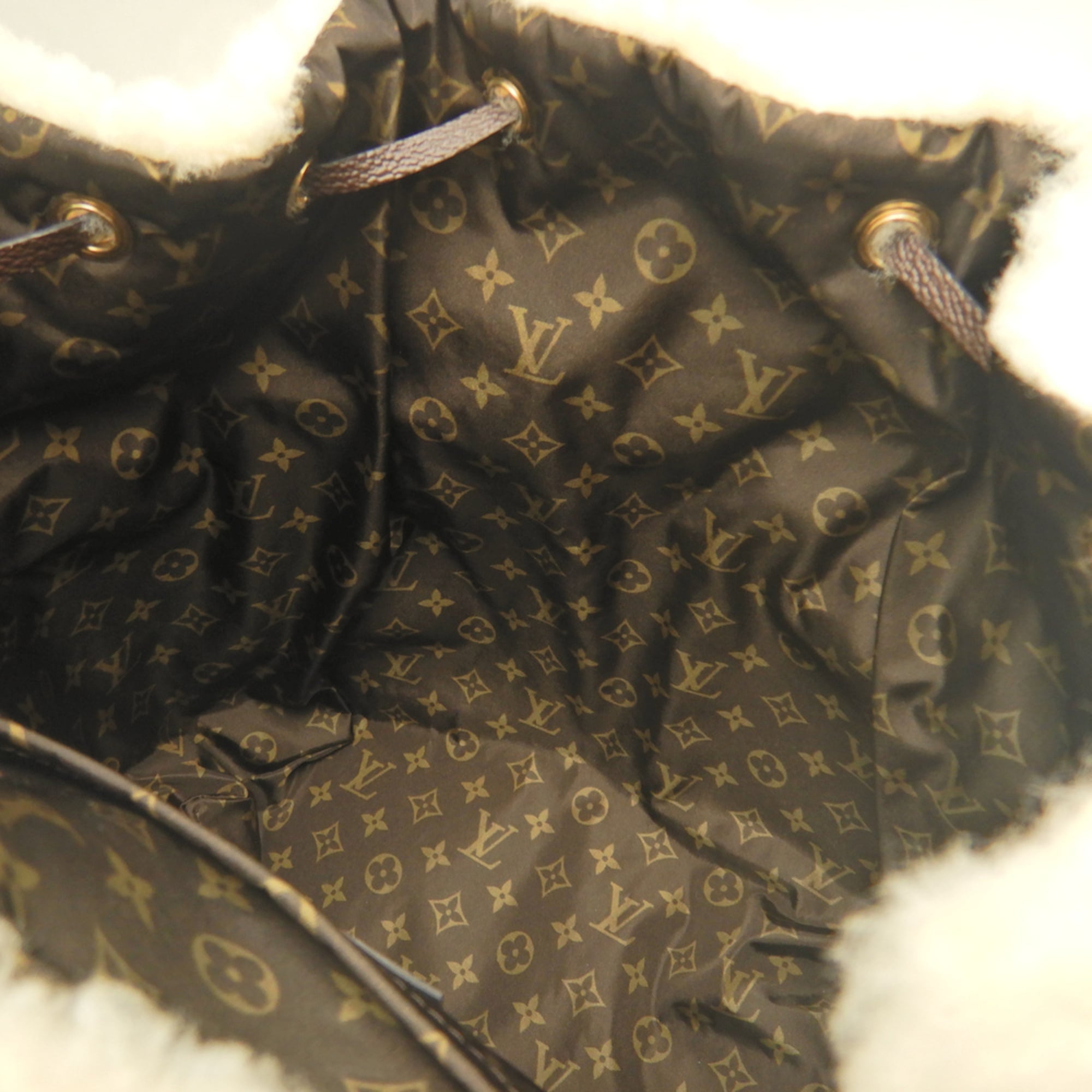 Louis Vuitton Cream Leather Backpack (Pre-Owned)
