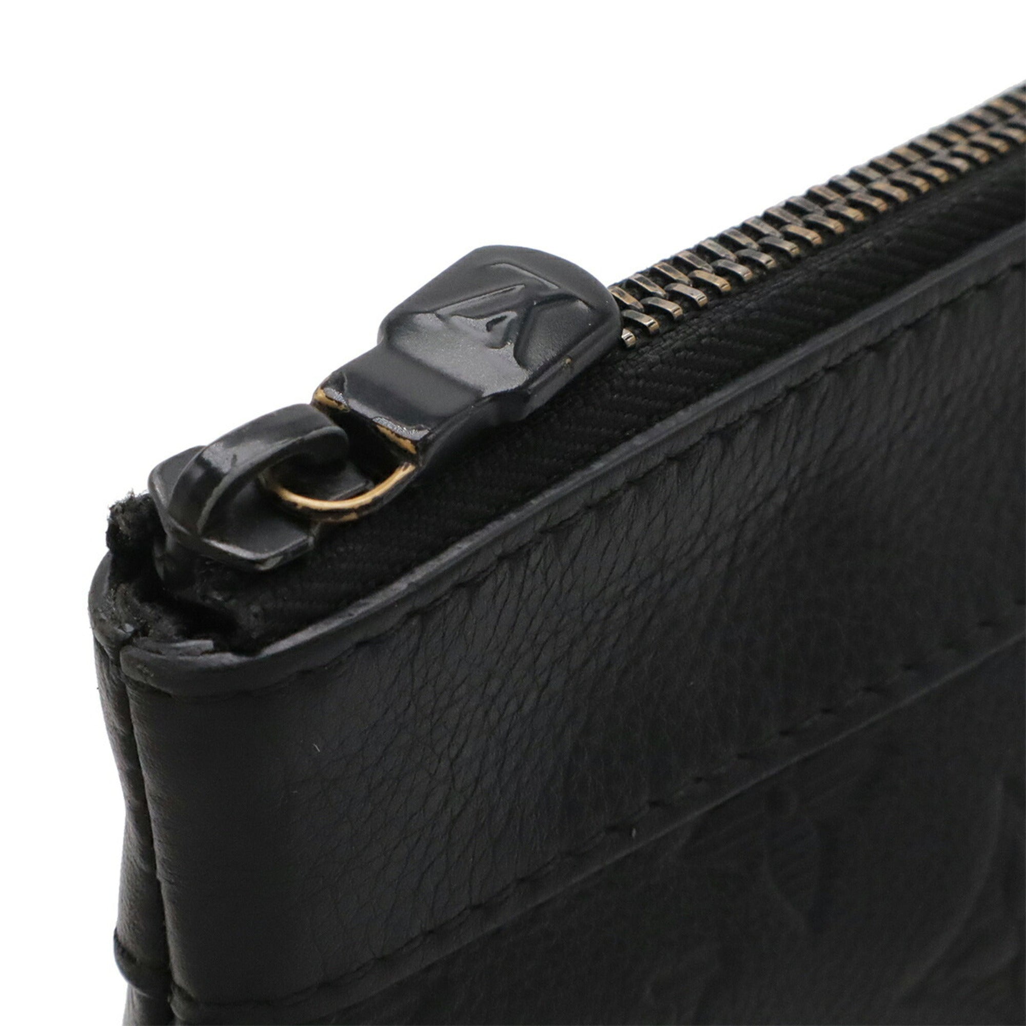 Louis Vuitton Black Noir Leather Clutch Bag Pochette (Pre-Owned)