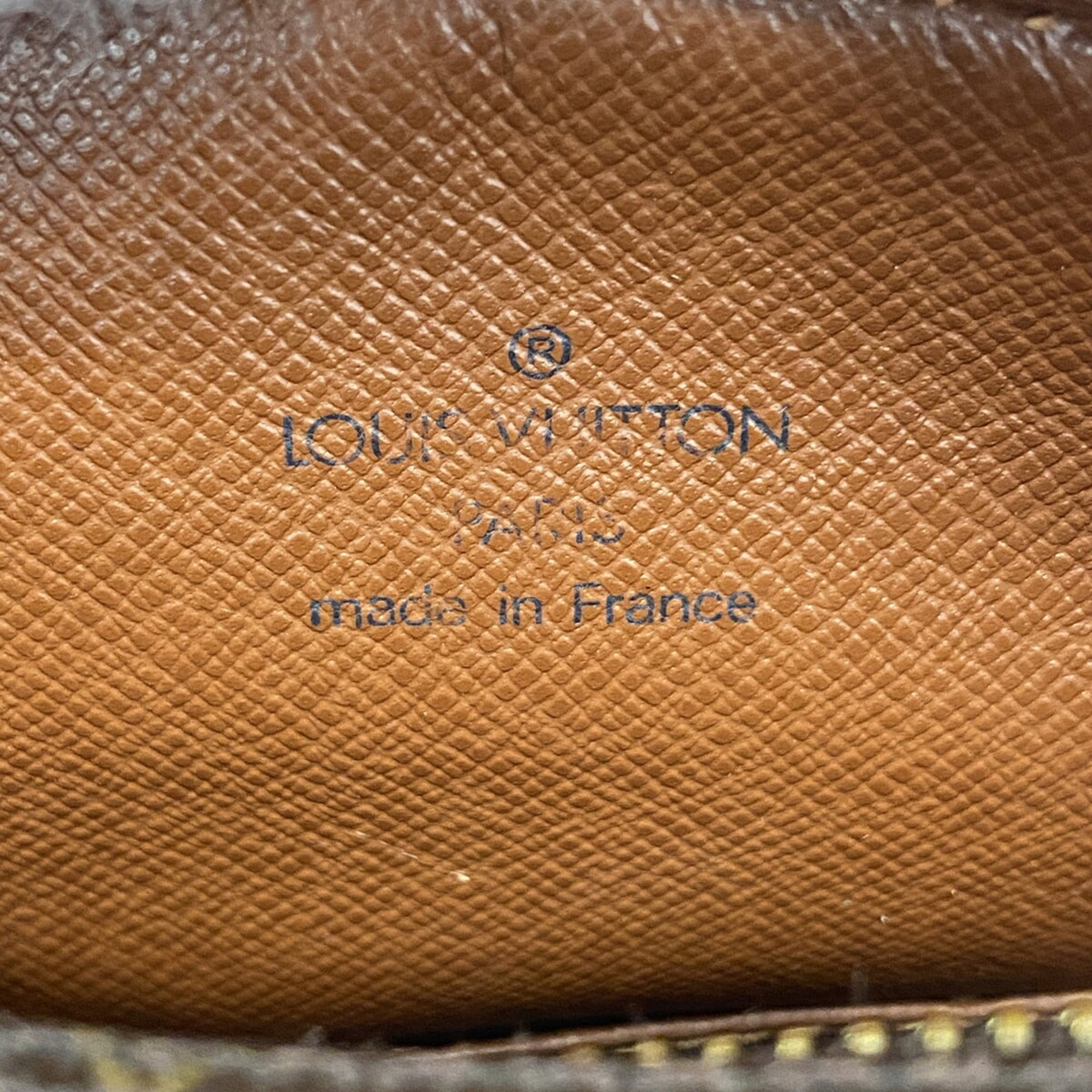 Louis Vuitton Brown Shoulder Bag (Pre-Owned)