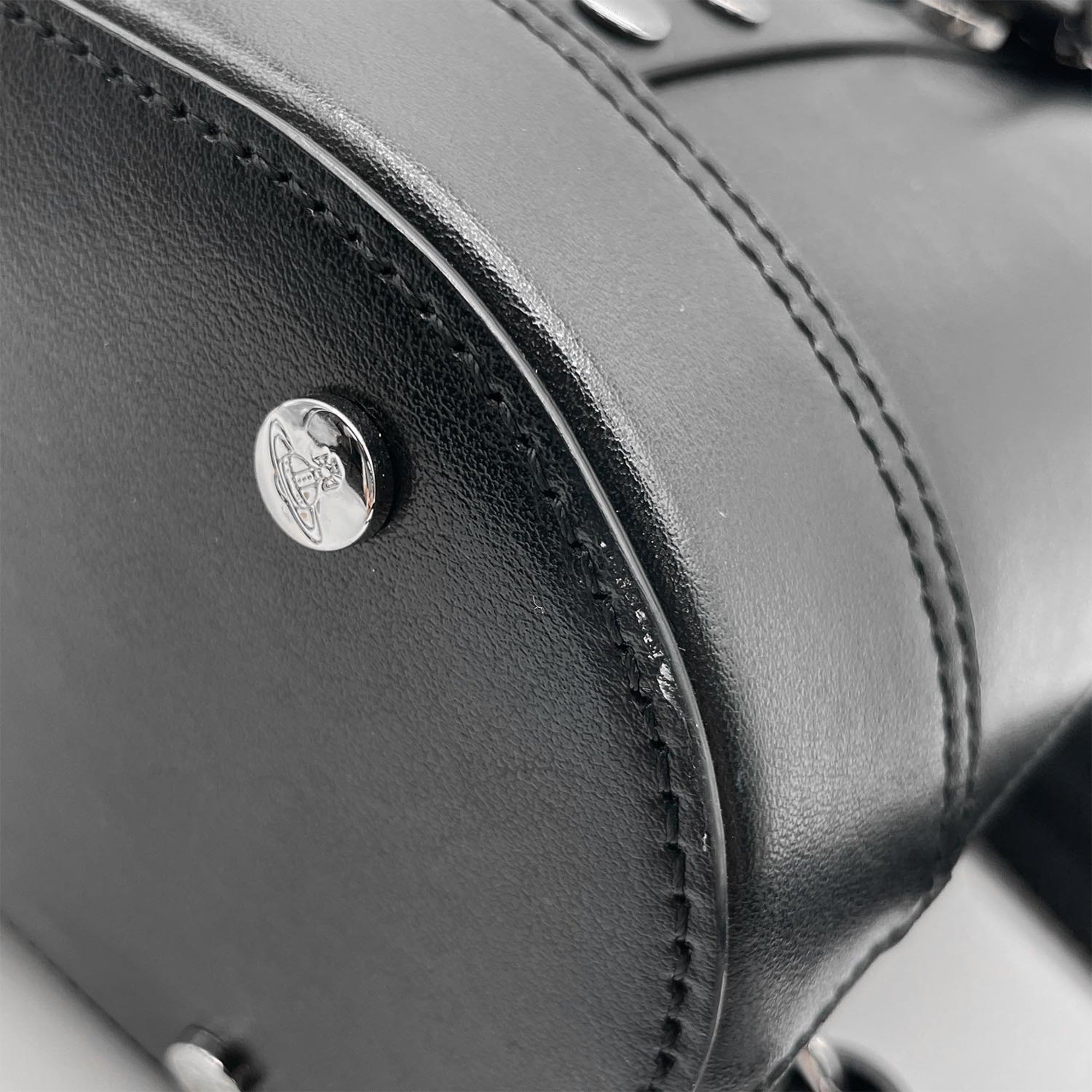 Vivienne Westwood Black Leather Backpack (Pre-Owned)