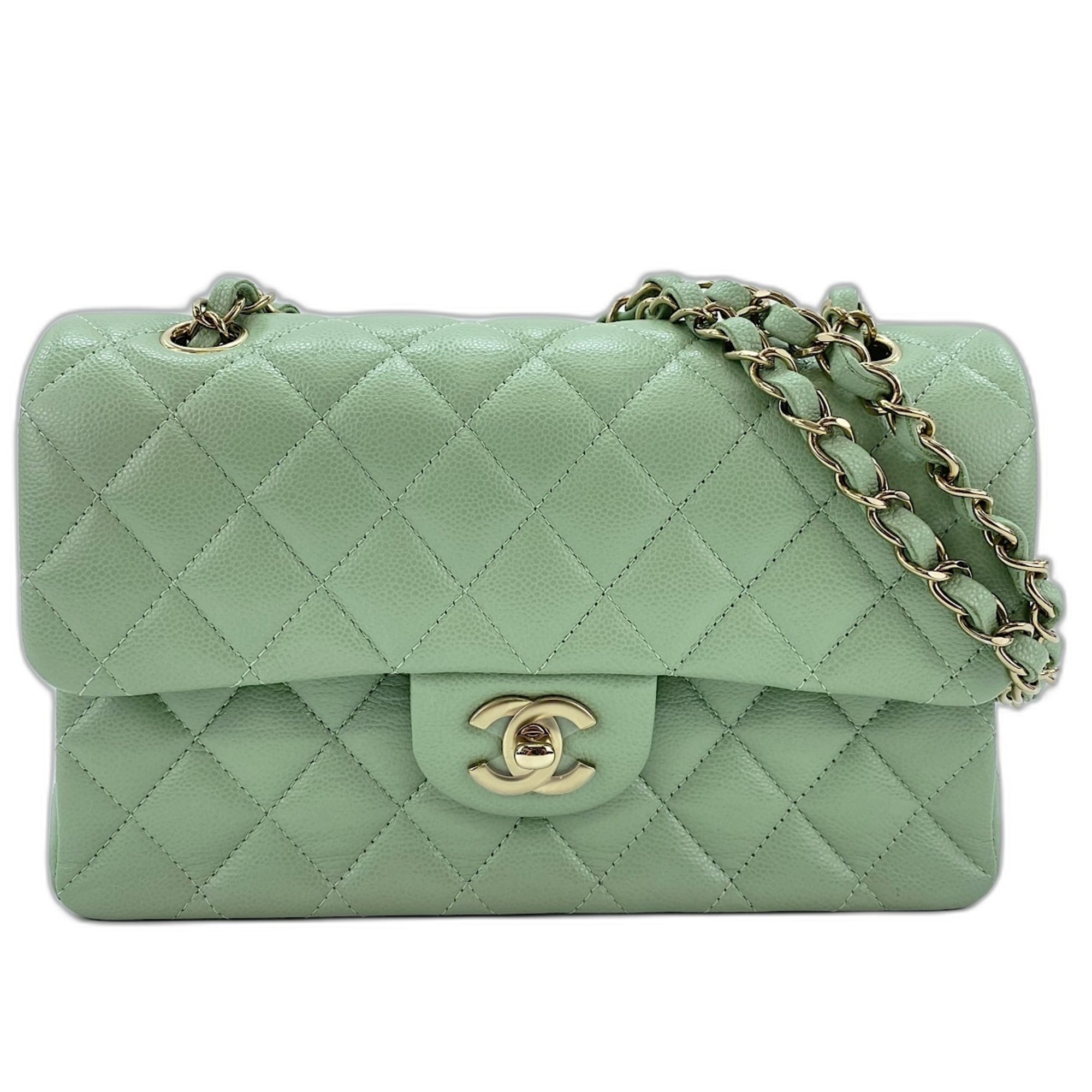 Chanel Matelasse Green Shoulder Bag (Pre-Owned)