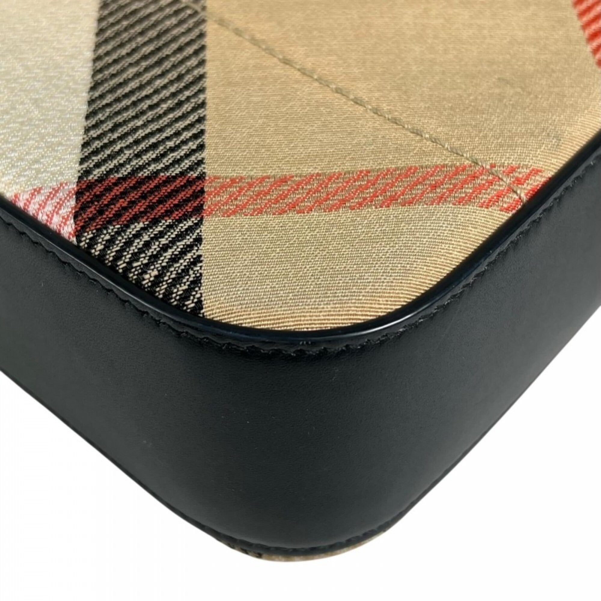 Burberry Brown Leather Shoulder Bag (Pre-Owned)