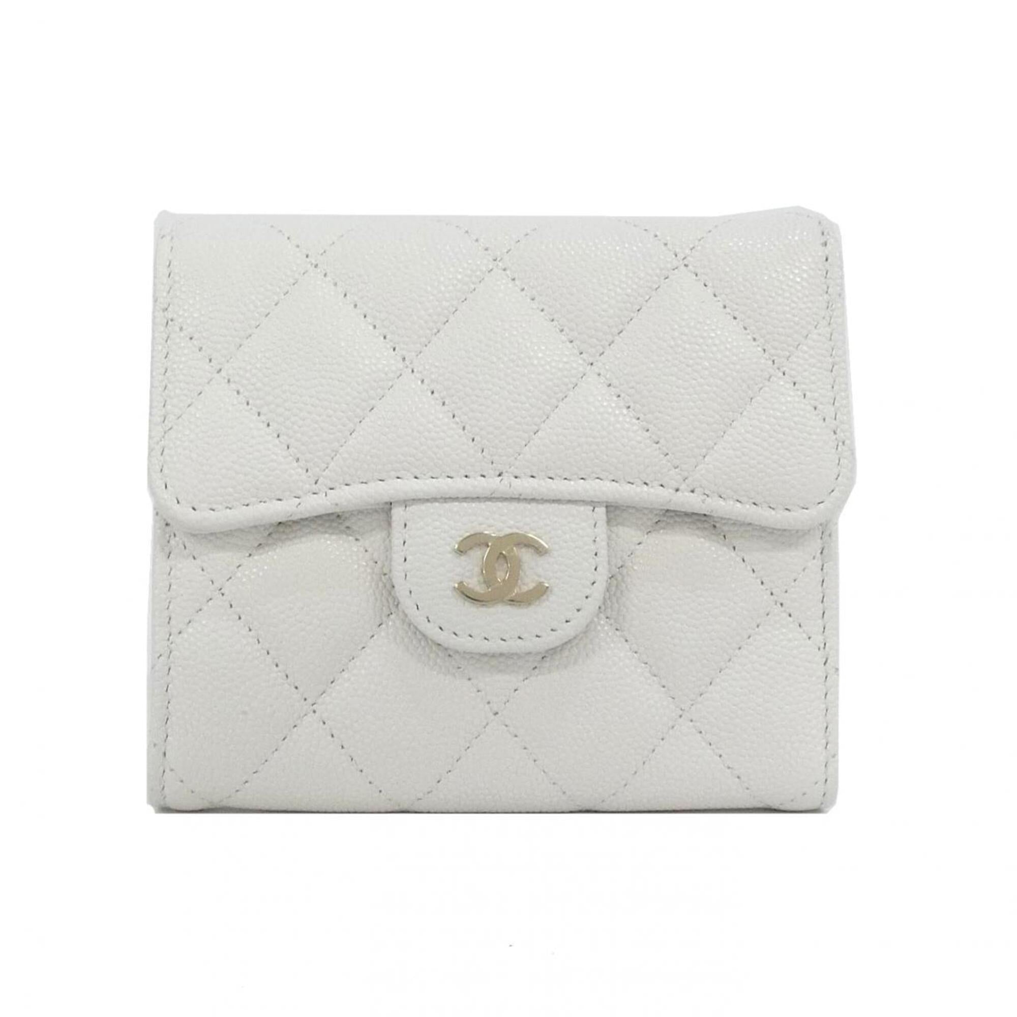 Chanel White Grained Calfskin Wallet (Tri-Fold) (Pre-Owned)