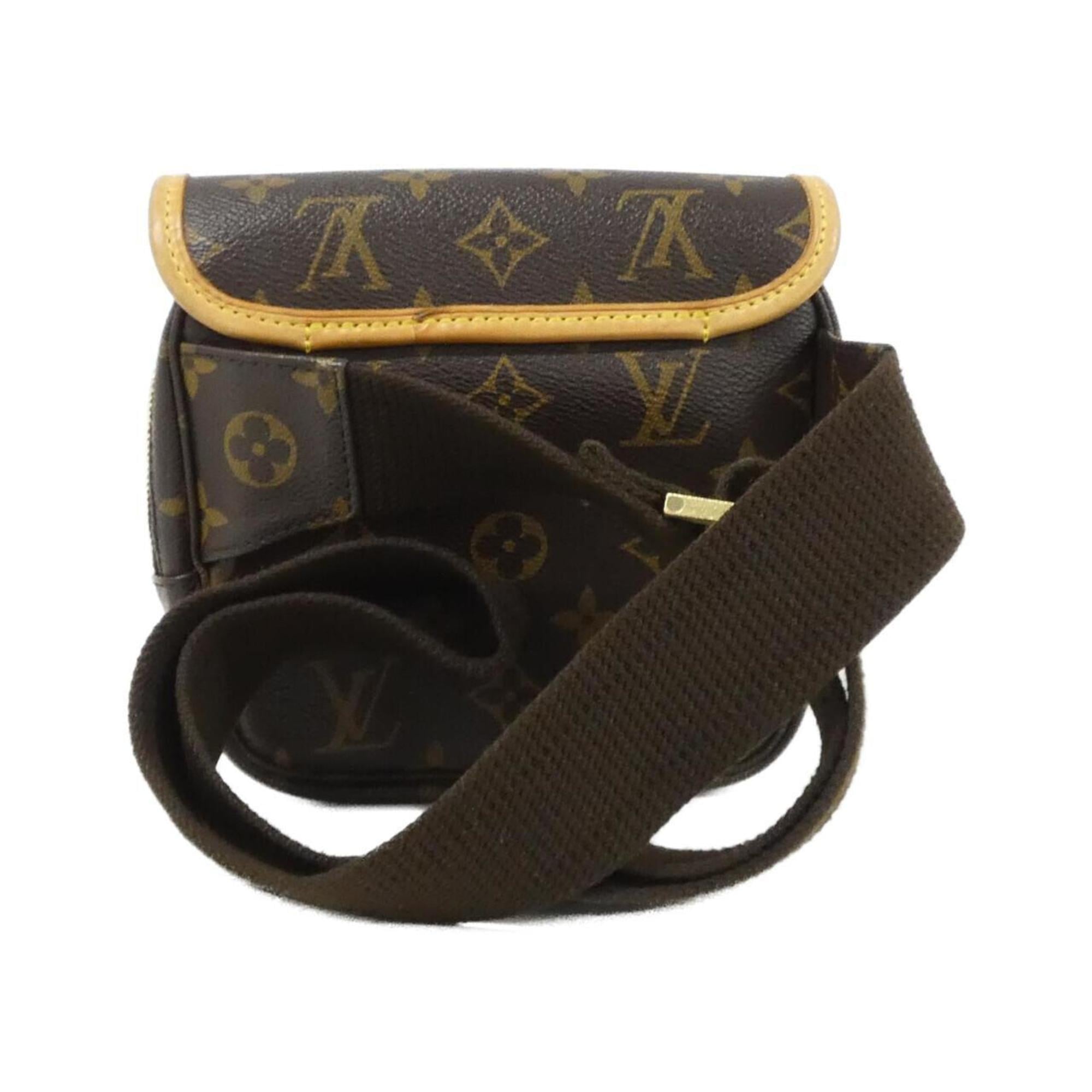 Louis Vuitton Marron Coated Canvas Shoulder Bag (Pre-Owned)