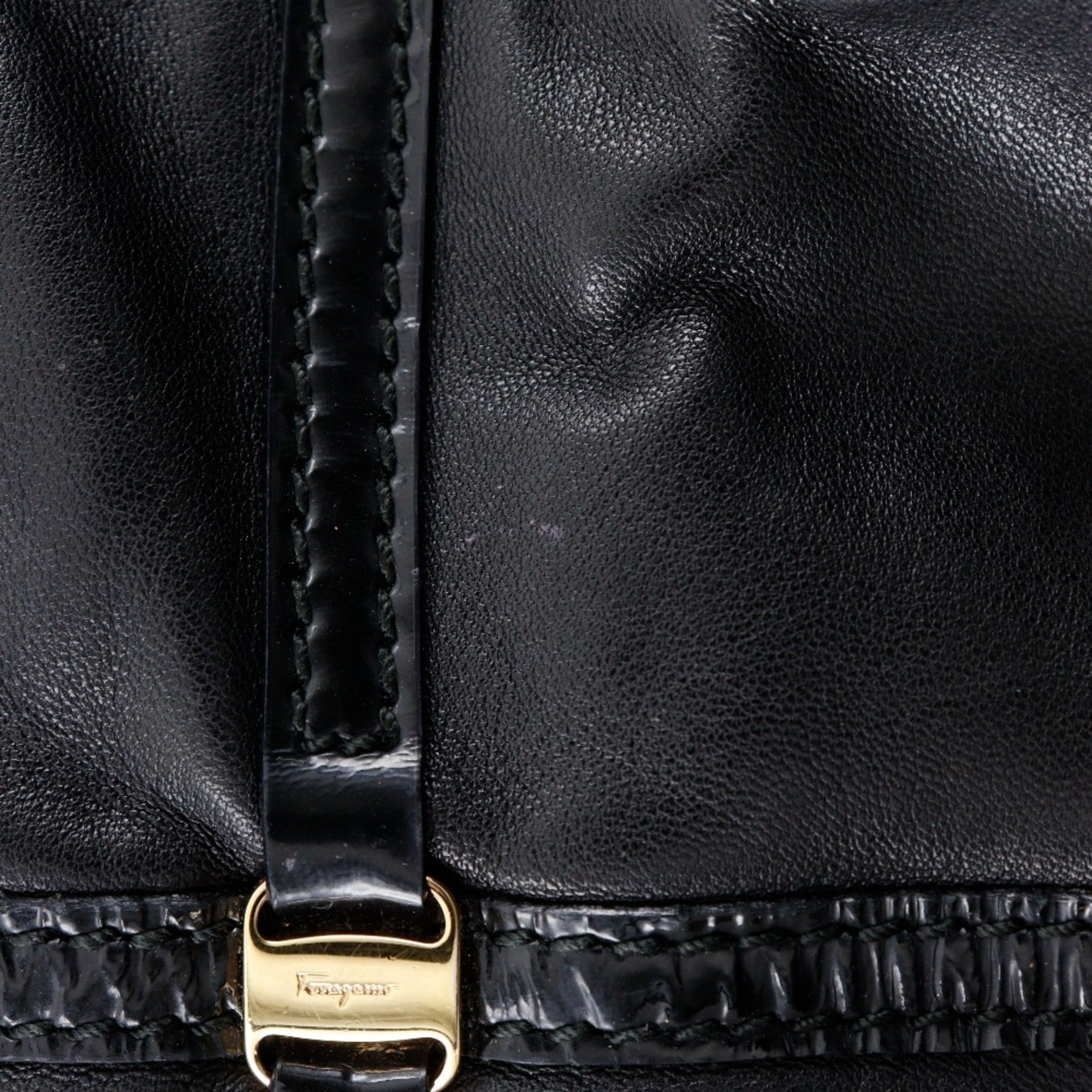 Salvatore Ferragamo Vara Black Leather Tote Bag (Pre-Owned)