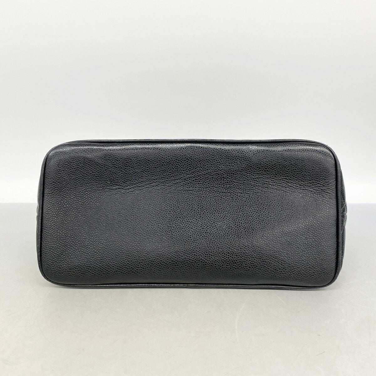 Chanel Black Grained Calfskin Tote Bag (Pre-Owned)