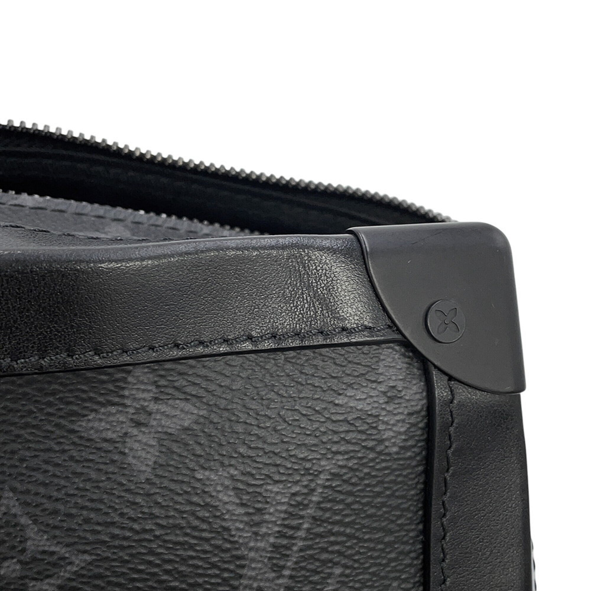 Louis Vuitton Black Monogram Eclipse Noir Monogram Eclipse Handbag Shoulder Bag (Pre-Owned)
