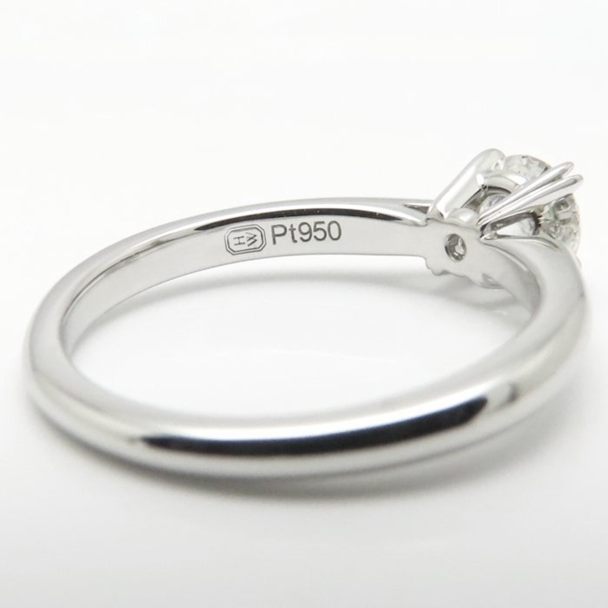 Harry Winston Platinum Platinum 950 Band Ring (Pre-Owned)