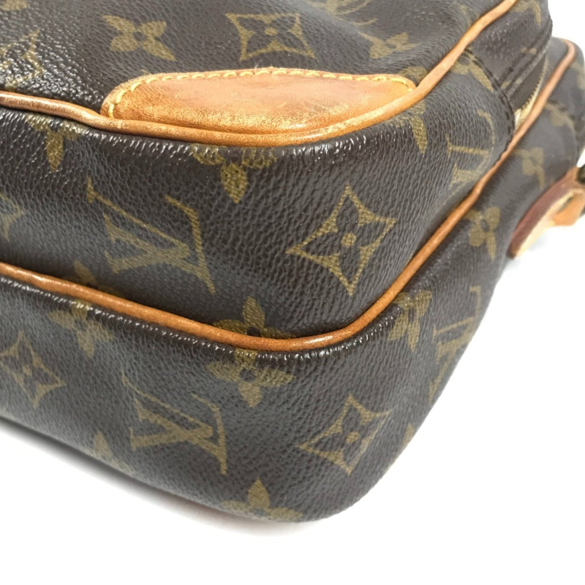 Louis Vuitton Brown Monogram Canvas Pochette Shoulder Bag (Pre-Owned)
