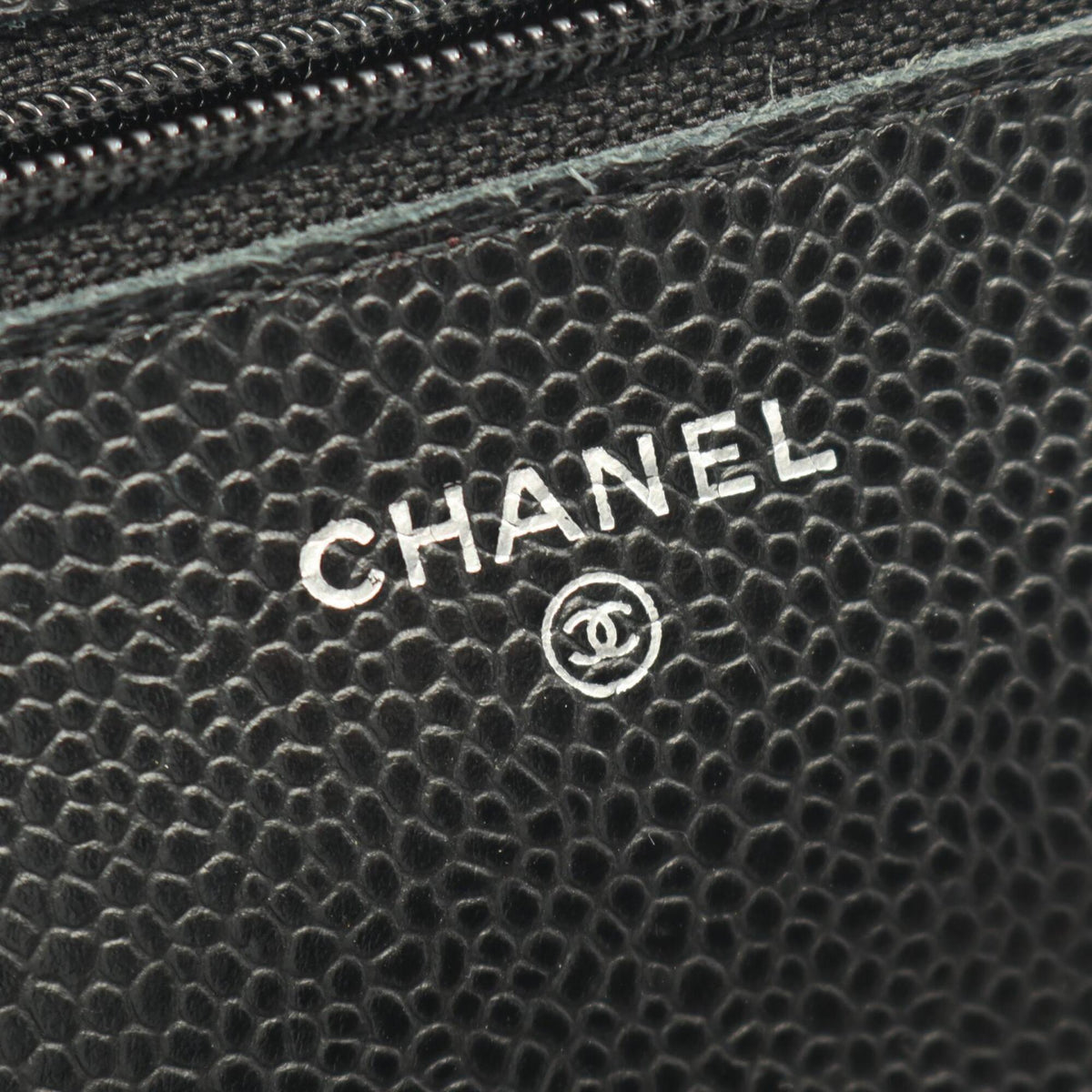 Chanel Black Grained Calfskin Handbag Shoulder Bag (Pre-Owned)