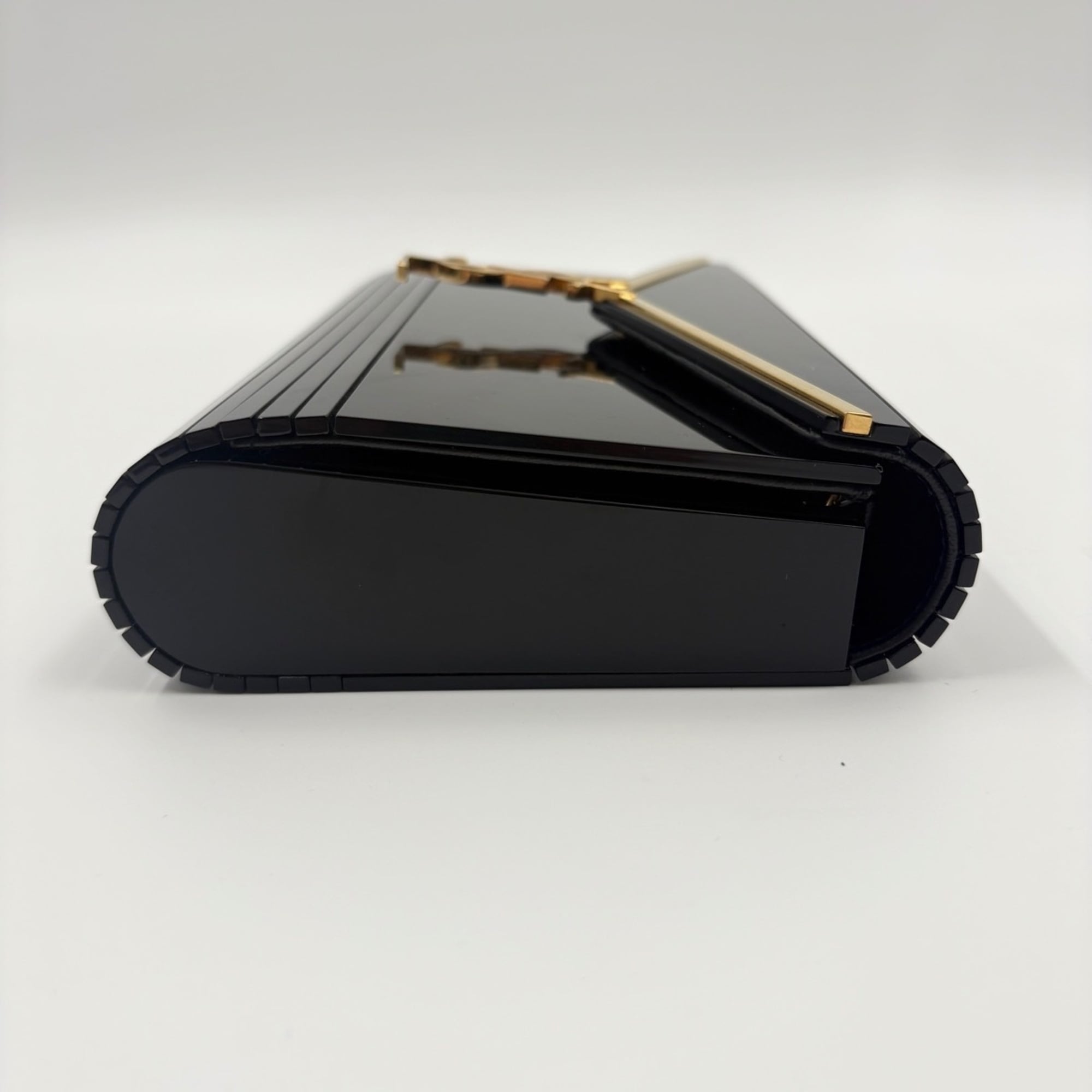 Yves Saint Laurent Black Shoulder Bag (Pre-Owned)