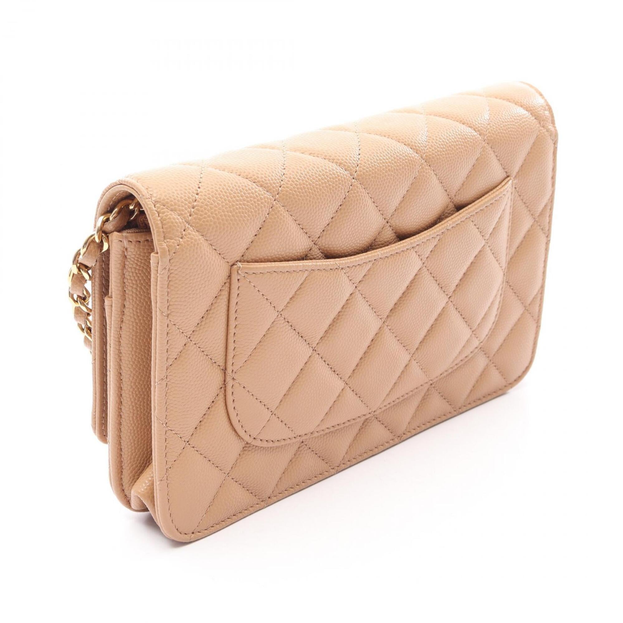 Chanel Matelasse Beige Leather Handbag Shoulder Bag (Pre-Owned)