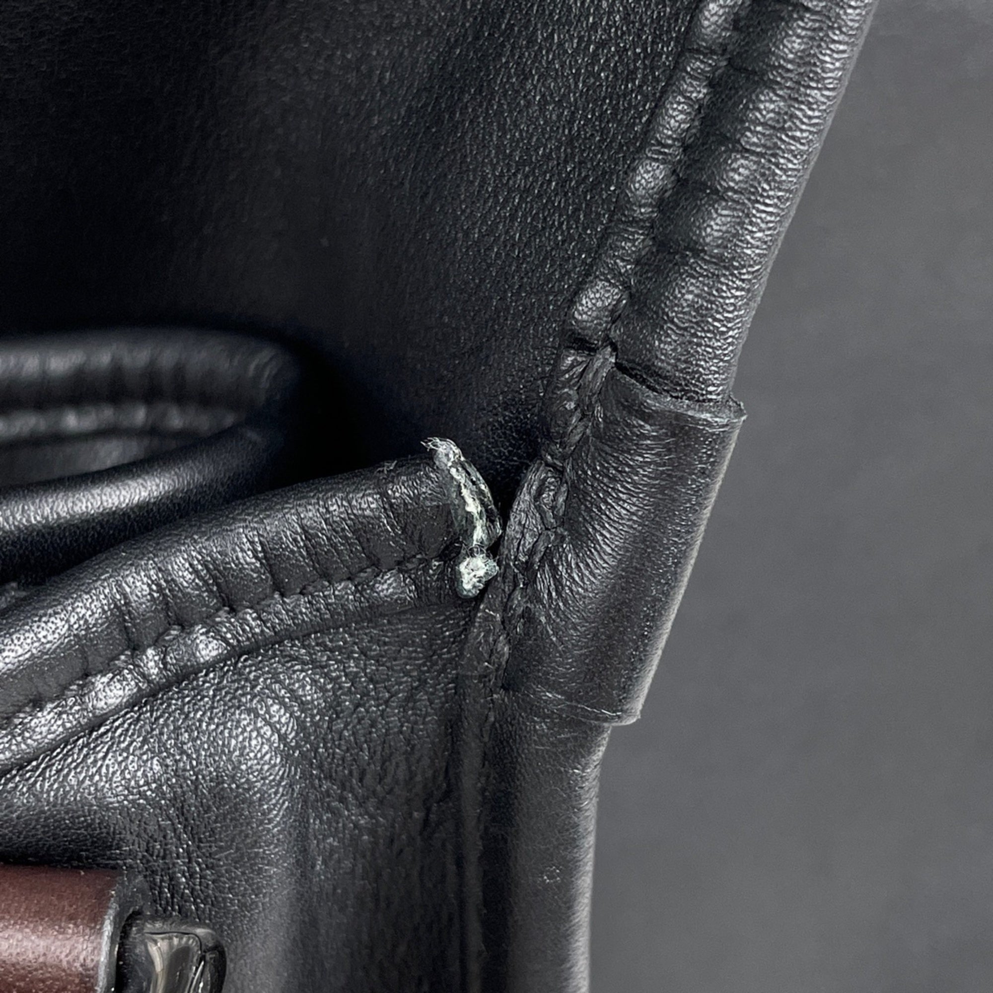 Hermes Black Shoulder Bag (Pre-Owned)