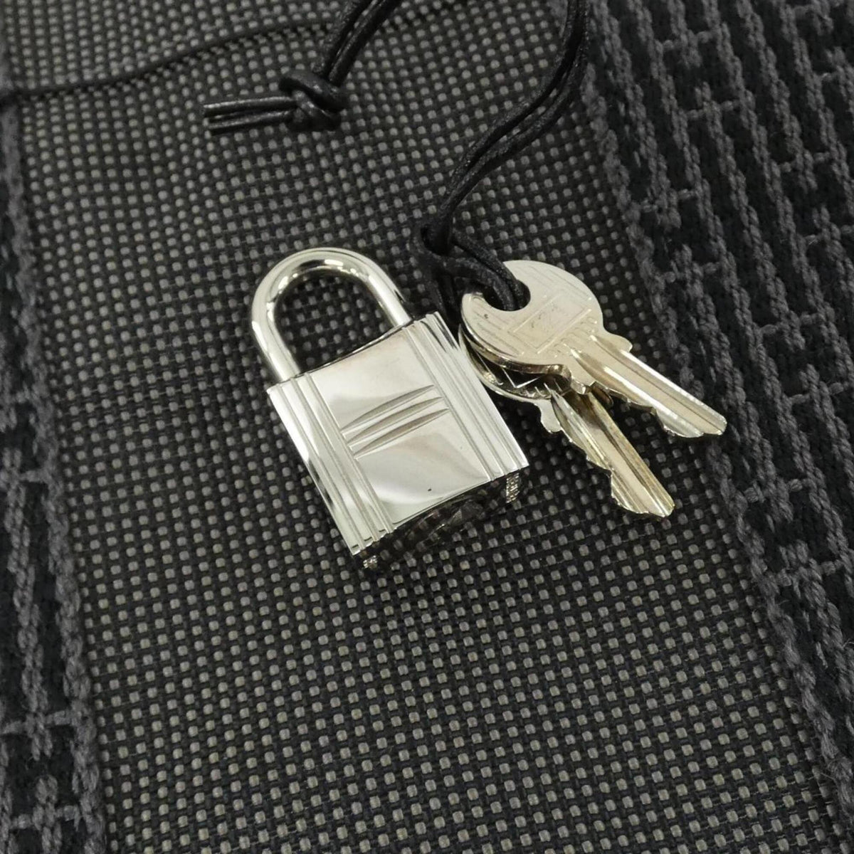 Hermes Black Canvas Handbag (Pre-Owned)