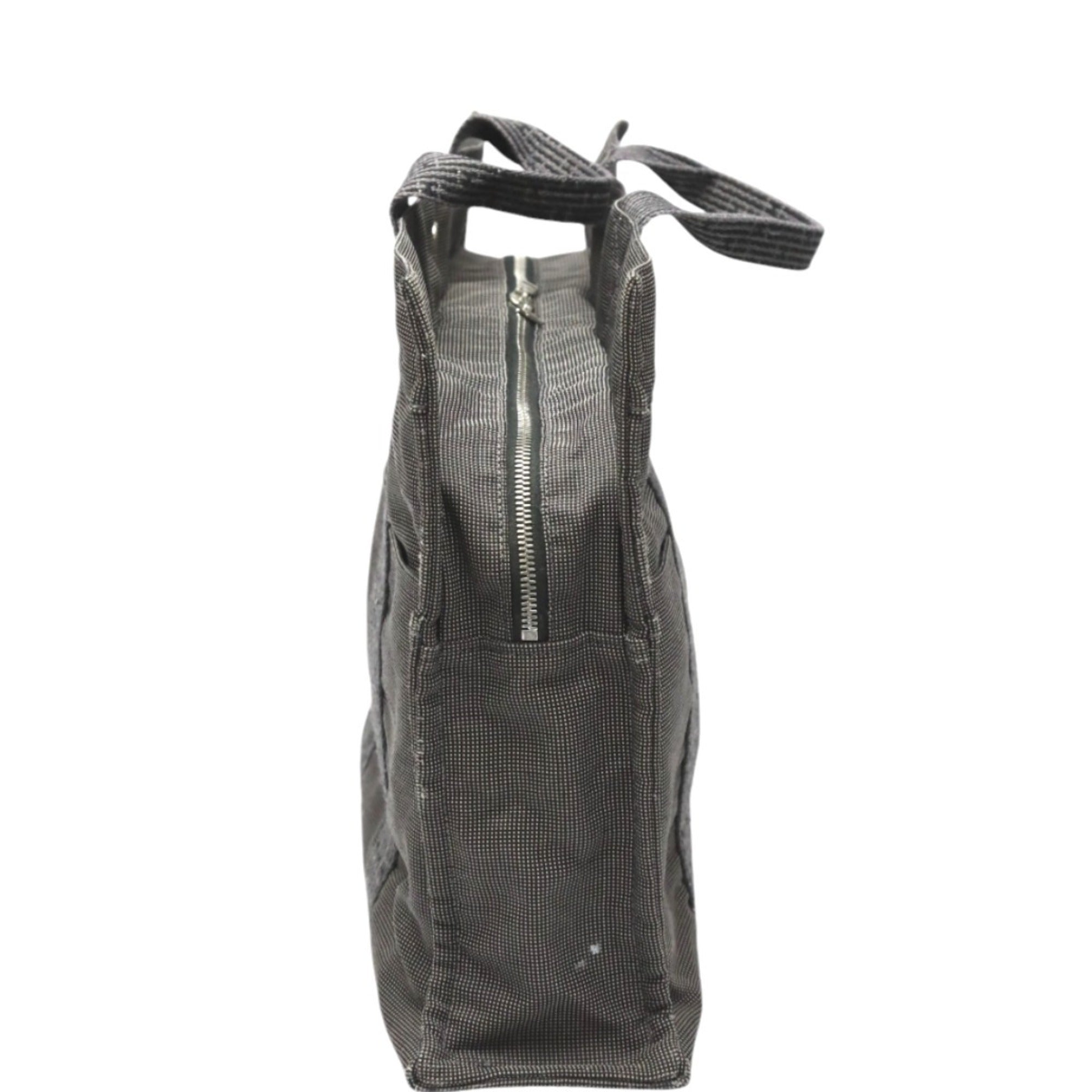 Hermes Her Line Gray Canvas Tote Bag (Pre-Owned)
