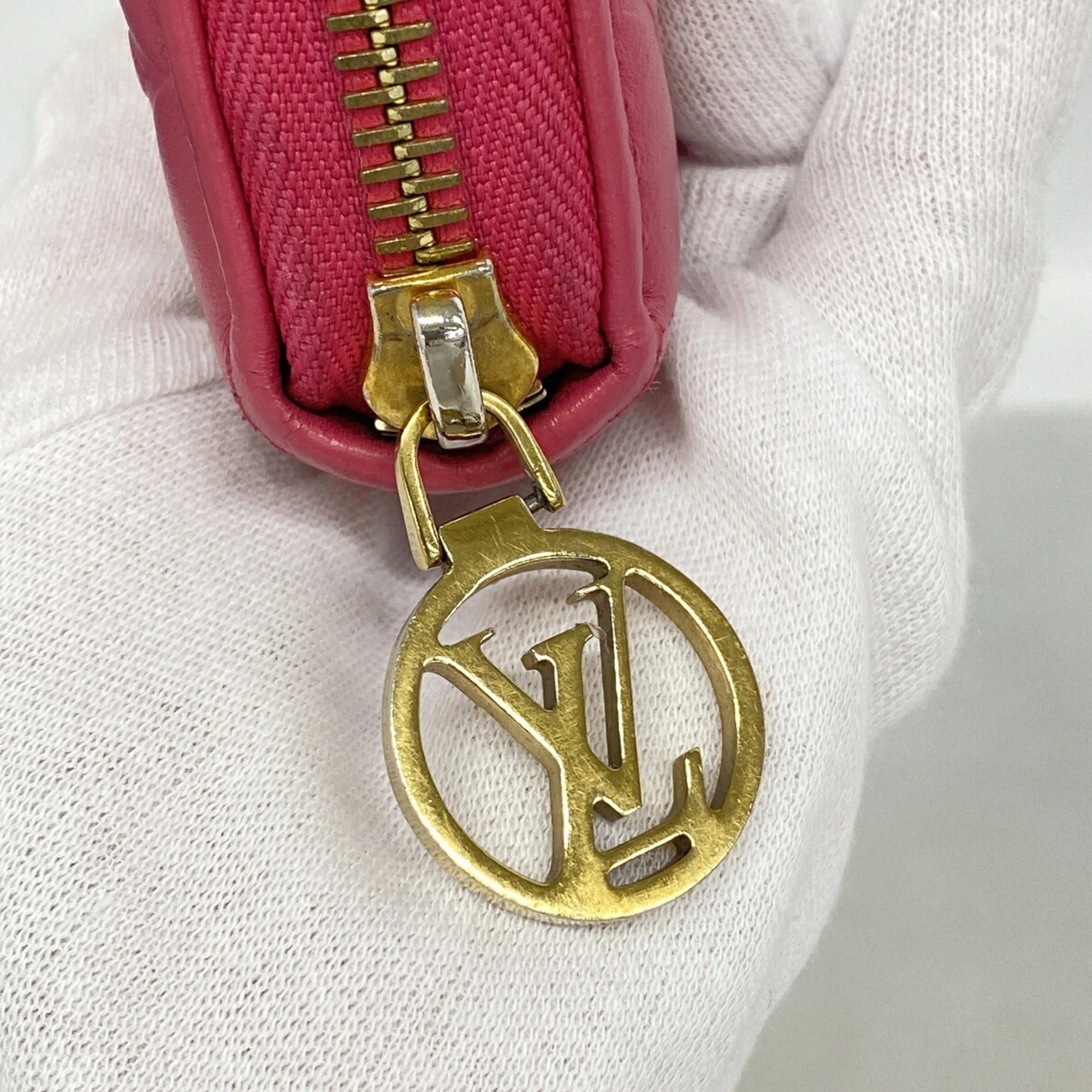 Louis Vuitton Pink Long Wallet (Bi-Fold) (Pre-Owned)