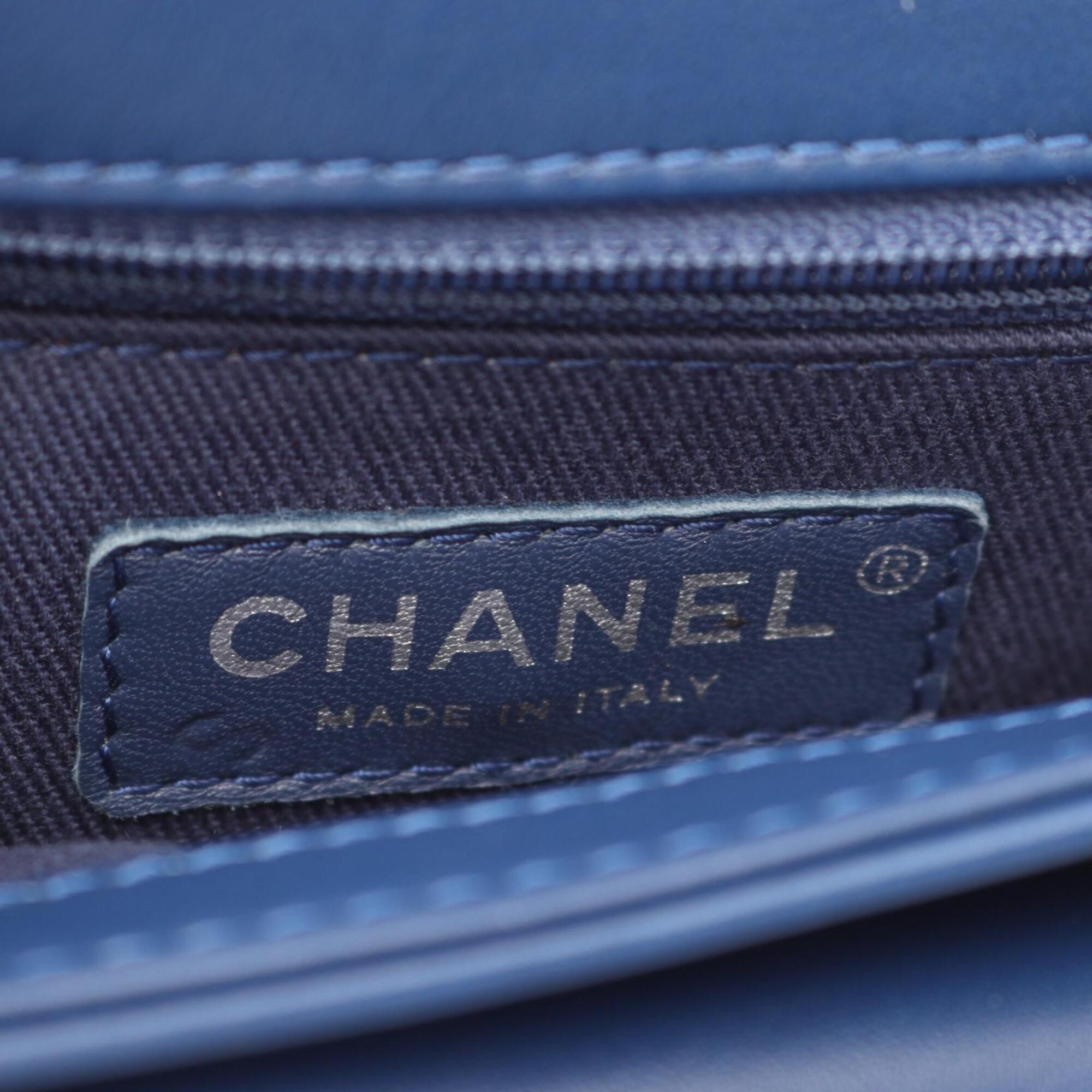 Chanel Blue Leather Handbag Shoulder Bag (Pre-Owned)