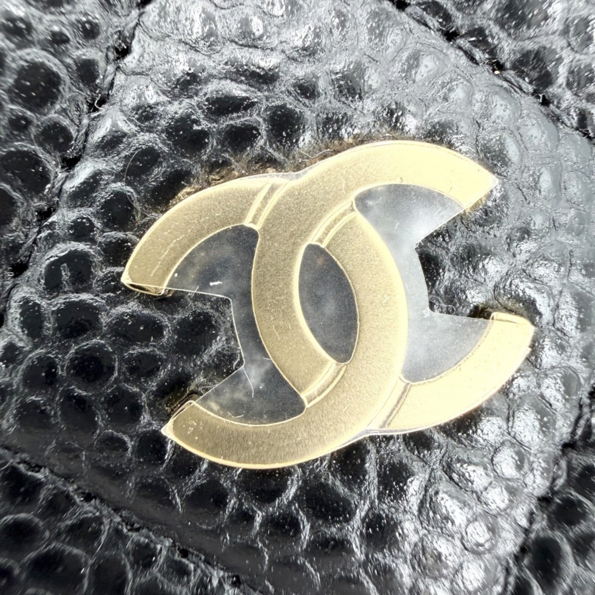 Chanel Matelasse Black Grained Calfskin Chain/Shoulder Wallet (Pre-Owned)