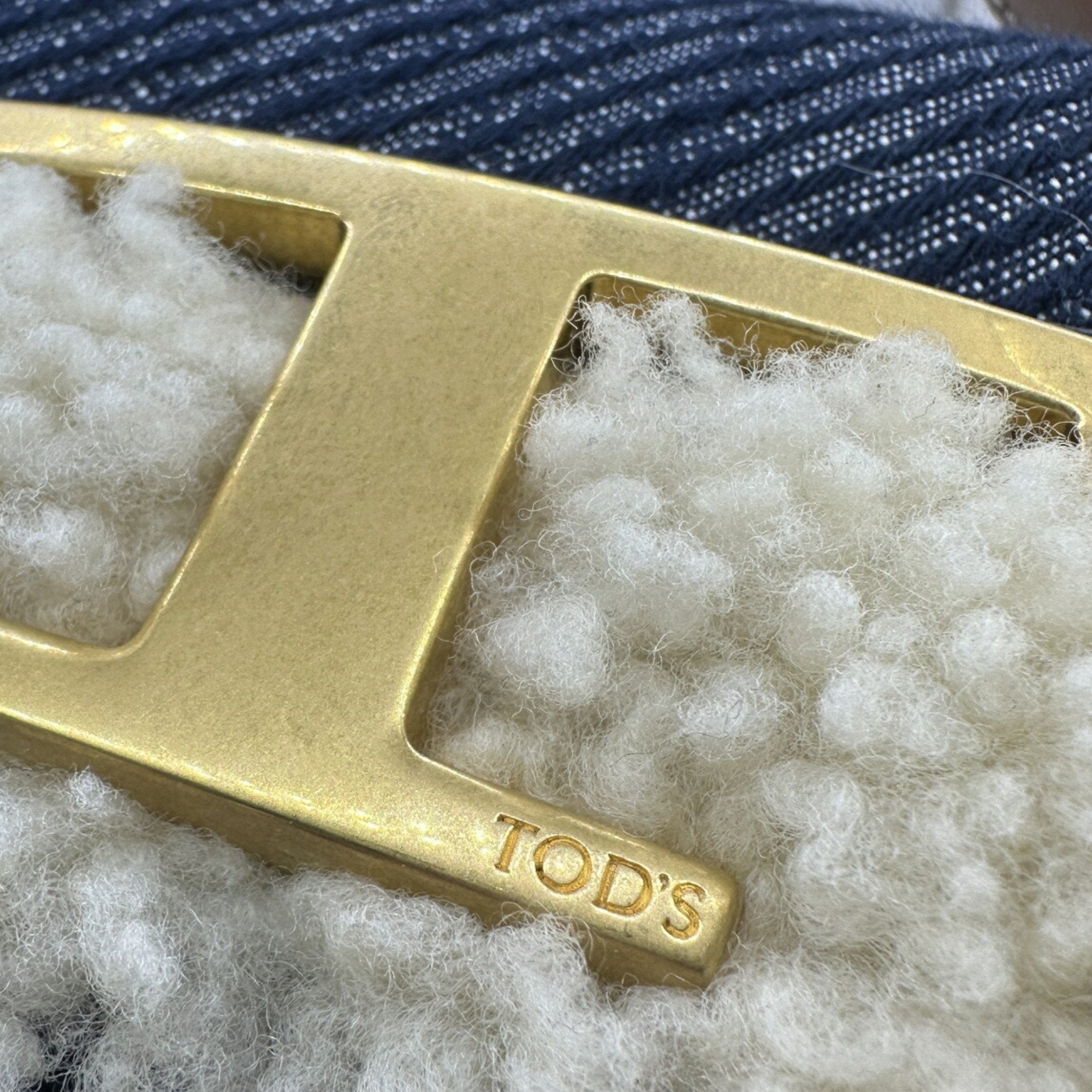 Tod's Denim Fur Shoulder Bag (Pre-Owned)