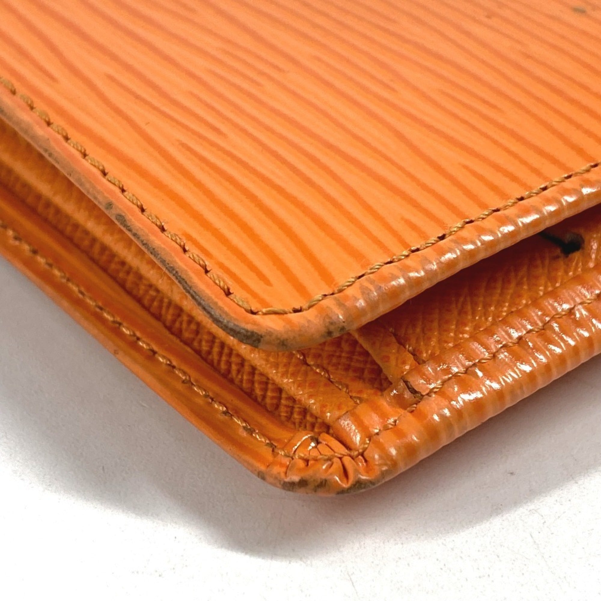 Louis Vuitton Epi Orange Epi Leather Wallet (Bi-Fold) (Pre-Owned)