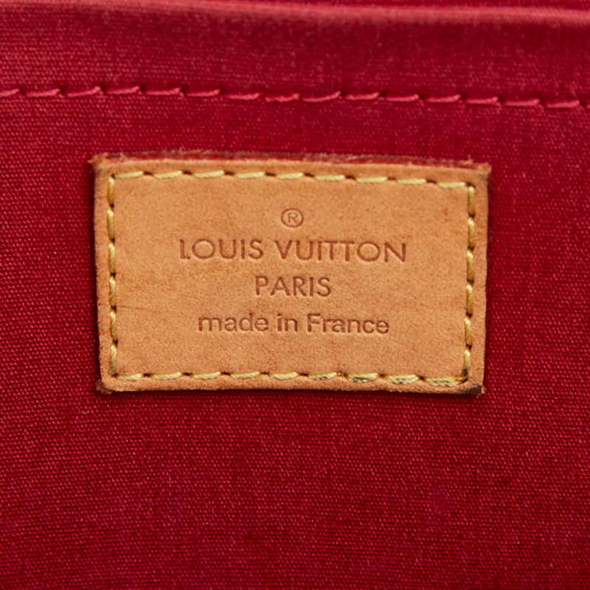 Louis Vuitton Pomme D'amour Red Color Patent Leather Handbag (Pre-Owned)