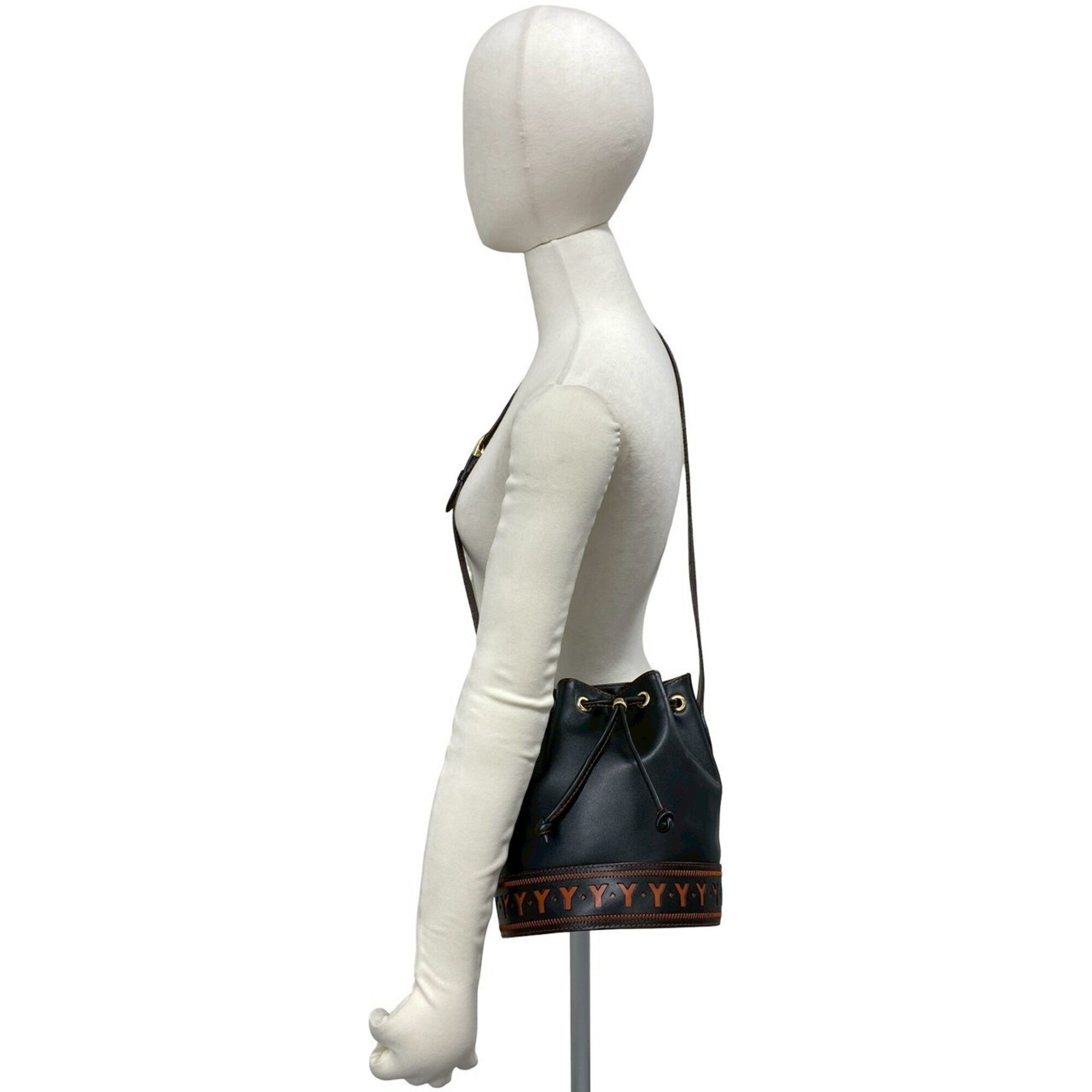 Yves Saint Laurent Black Orange Leather Shoulder Bag (Pre-Owned)