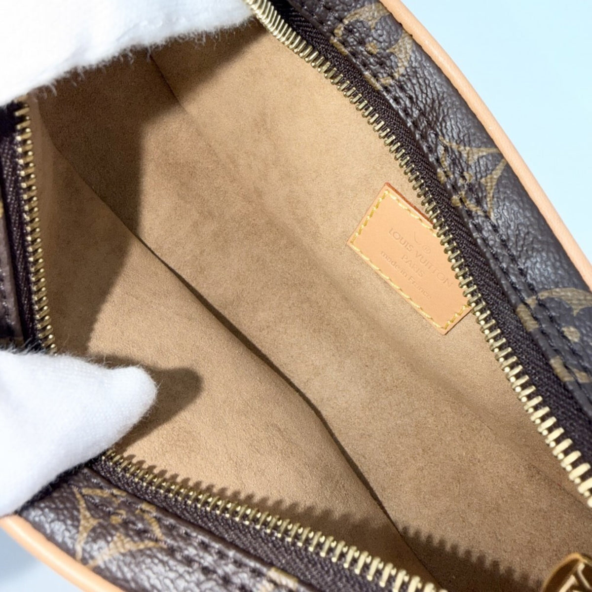 Louis Vuitton Brown Monogram Handbag Shoulder Bag (Pre-Owned)