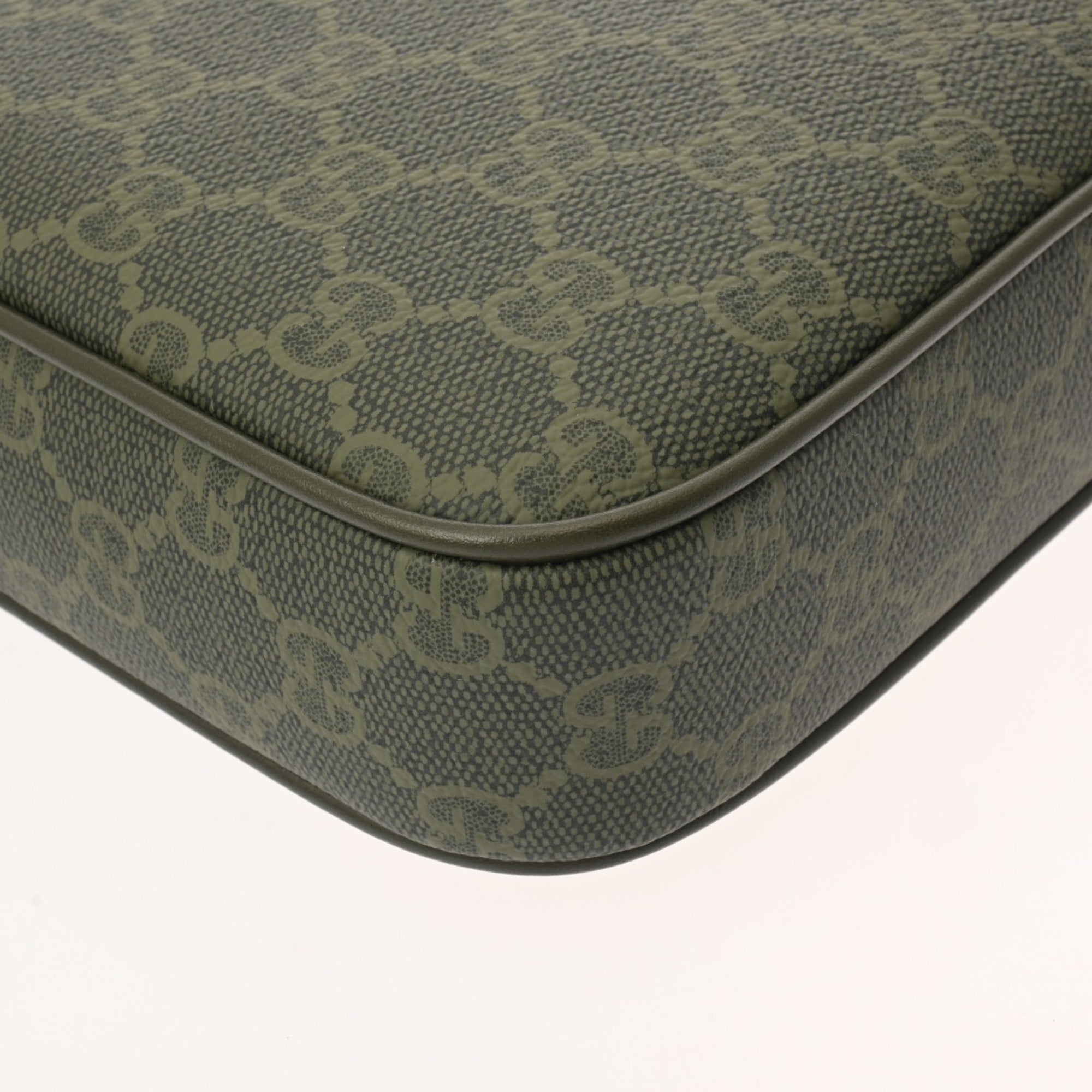 Gucci Green Pvc Shoulder Bag (Pre-Owned)