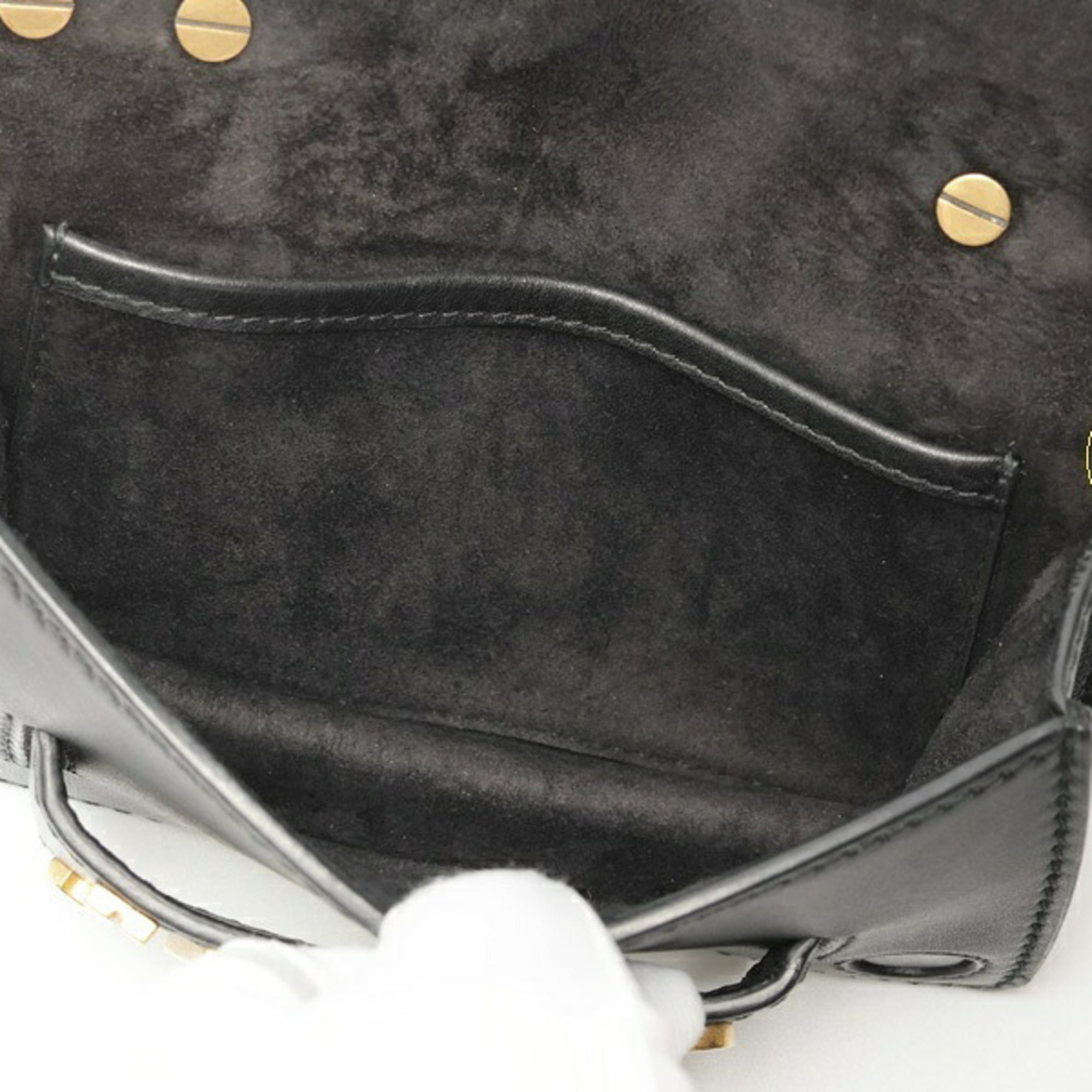 Christian Dior Black Leather Shoulder Bag (Pre-Owned)