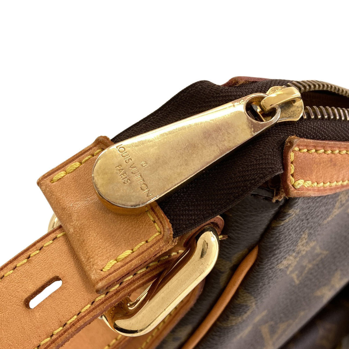 Louis Vuitton Monogram Monogram Canvas Shoulder Bag (Pre-Owned)
