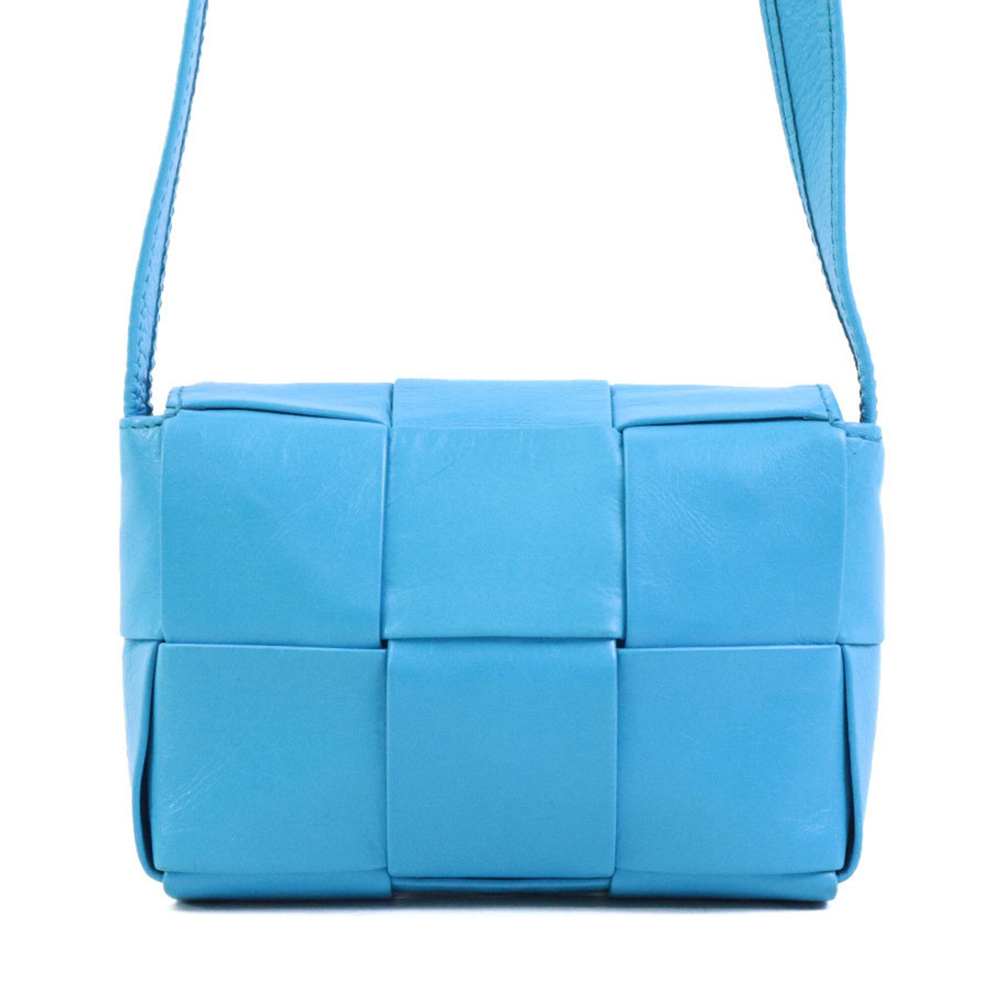 Bottega Veneta Blue Leather Shoulder Bag (Pre-Owned)